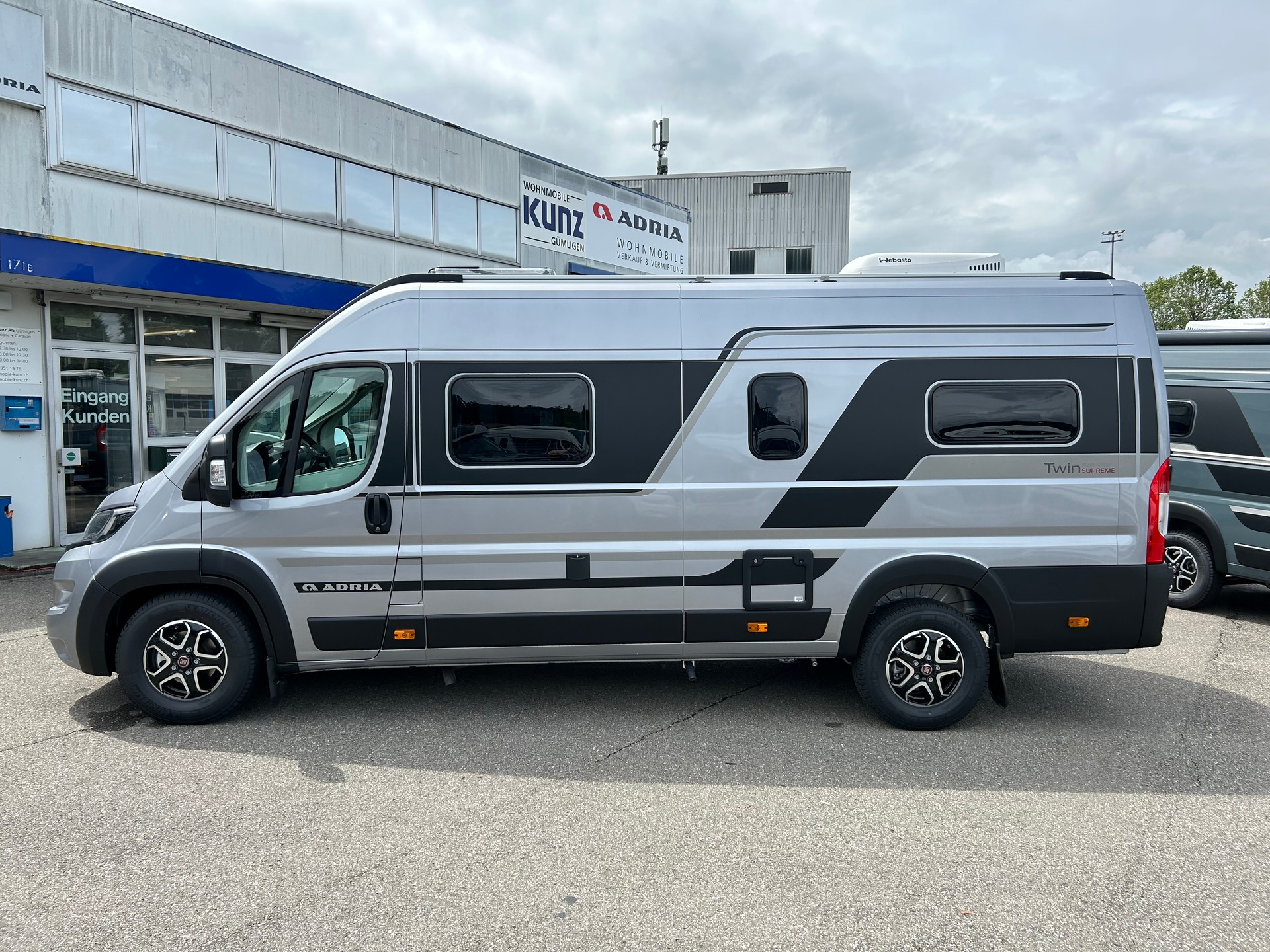 ADRIA Twin Supreme 640 SGX-showroom-element-3