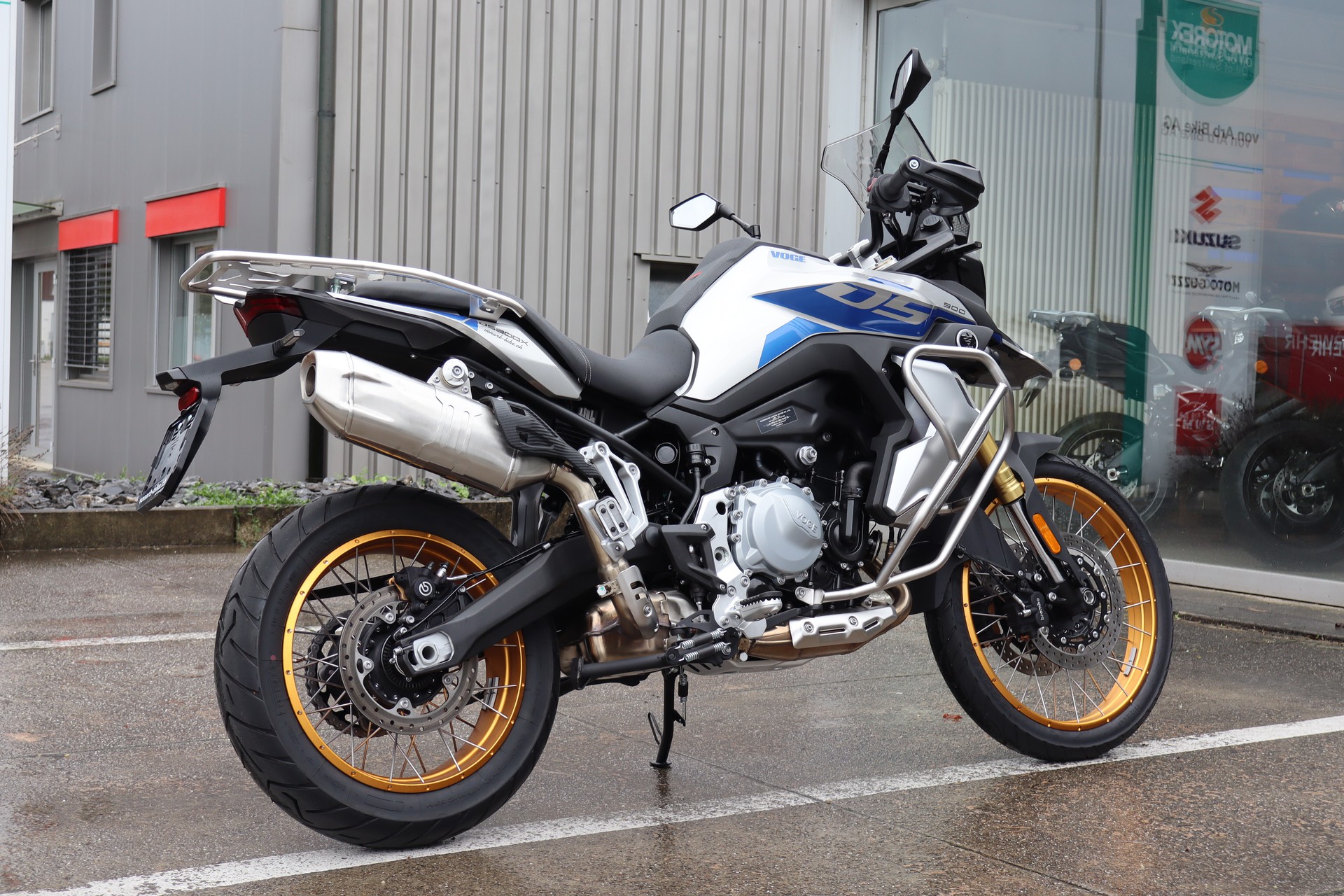 VOGE 900DSX-image-2