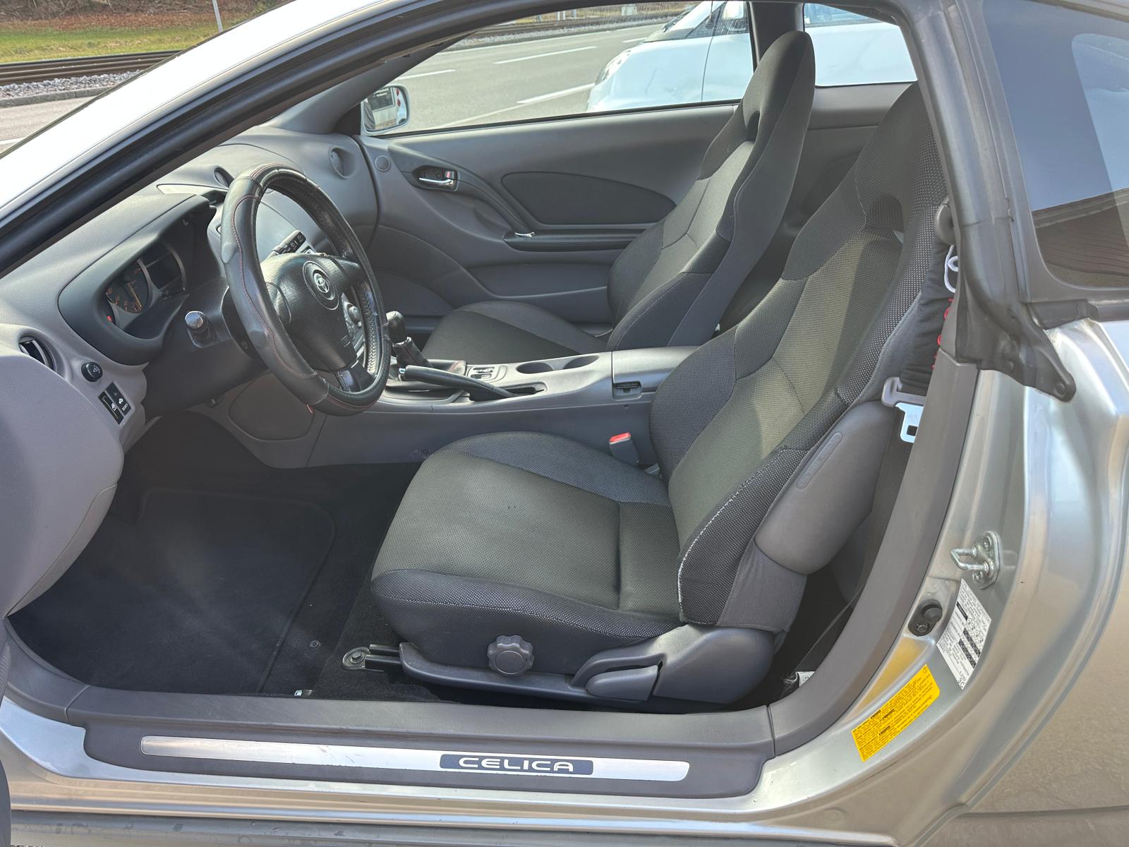 TOYOTA Celica 1.8 VVT-i-image-11