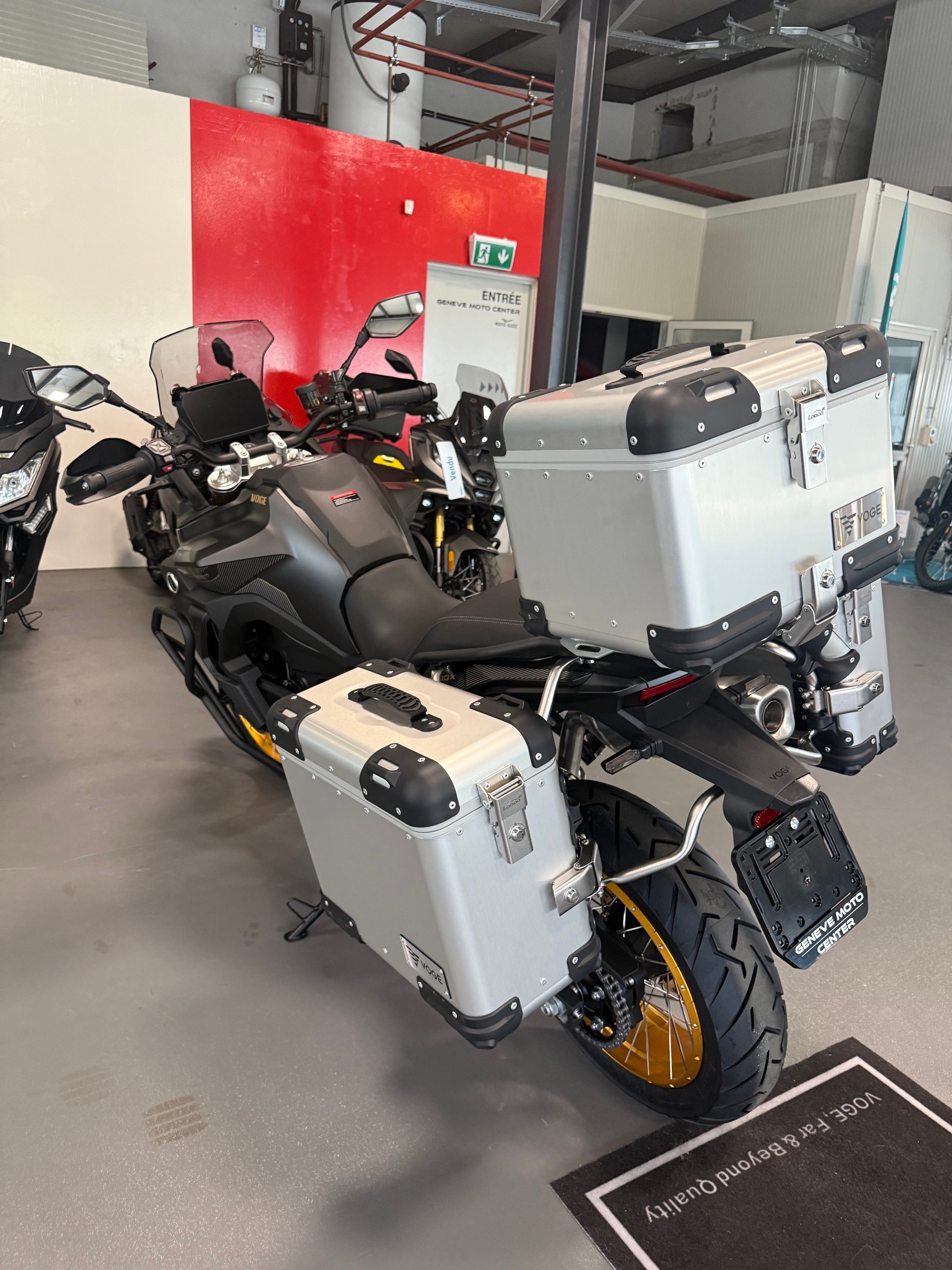 VOGE 900 DSX BLACK KNIGHT-image-5