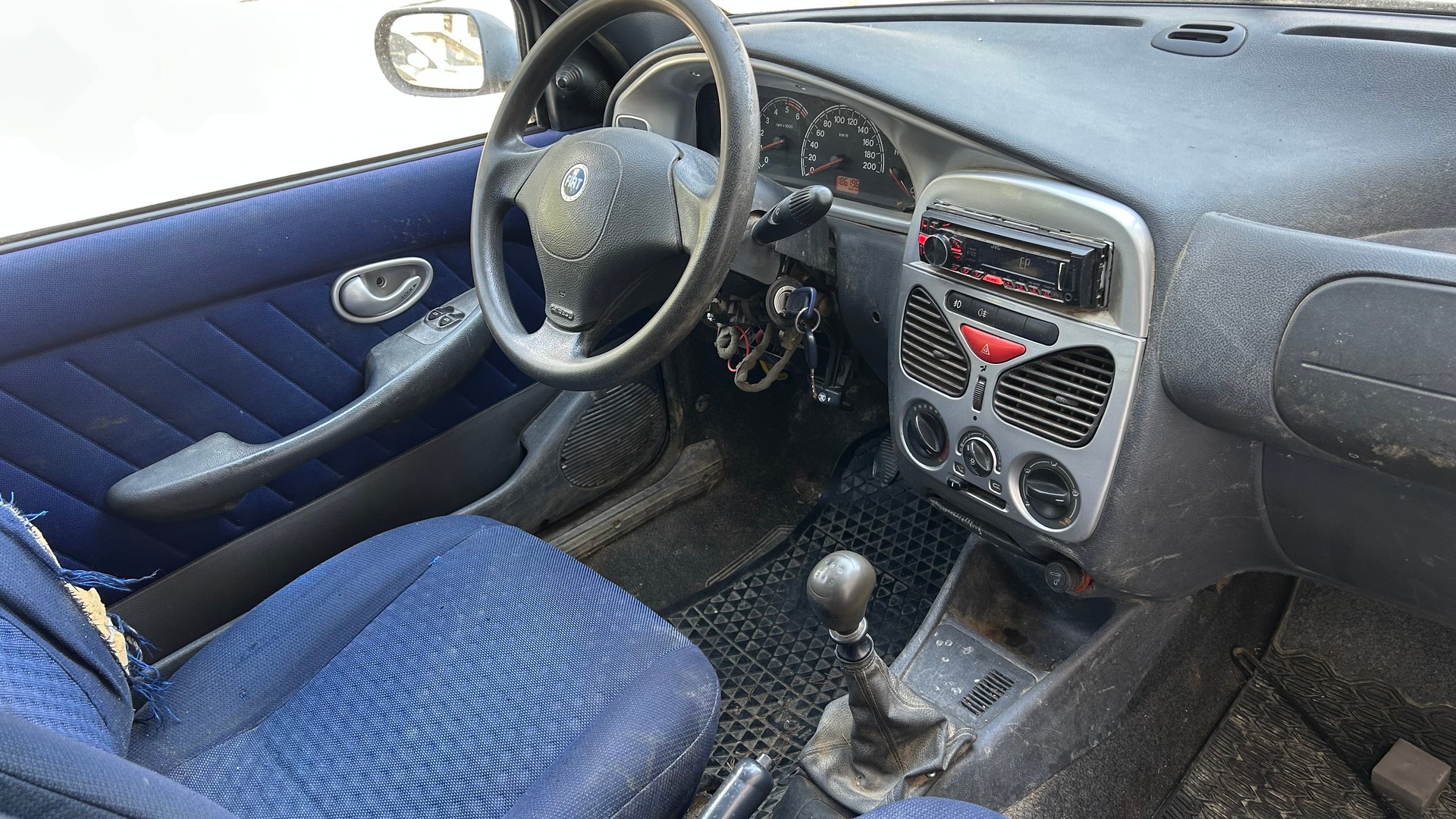 FIAT Strada 1.9 JTD-image-4