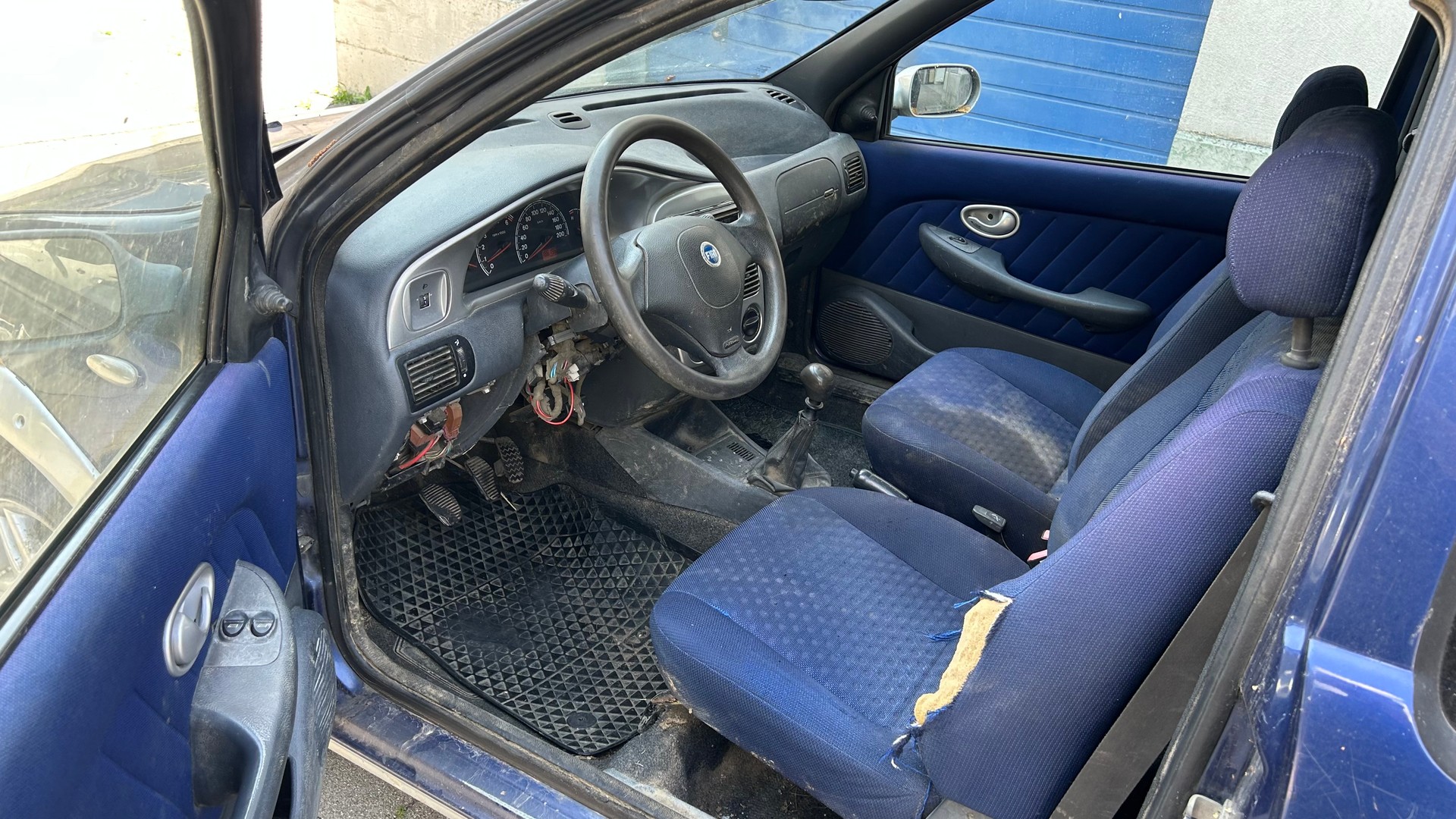 FIAT Strada 1.9 JTD-image-5