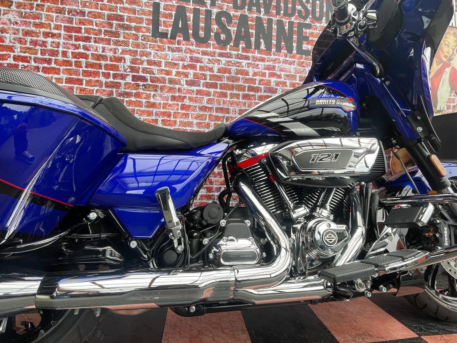 HARLEY-DAVIDSON CVO Street Glide-image-5