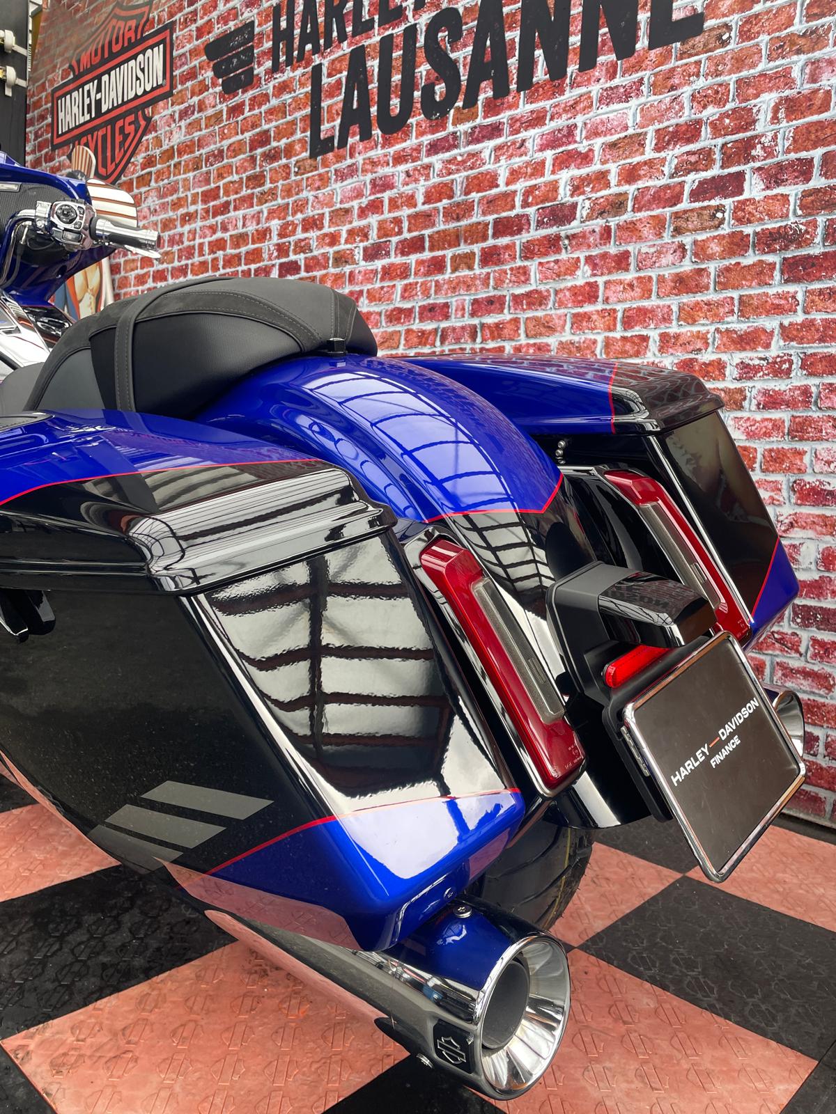 HARLEY-DAVIDSON CVO Street Glide-image-14