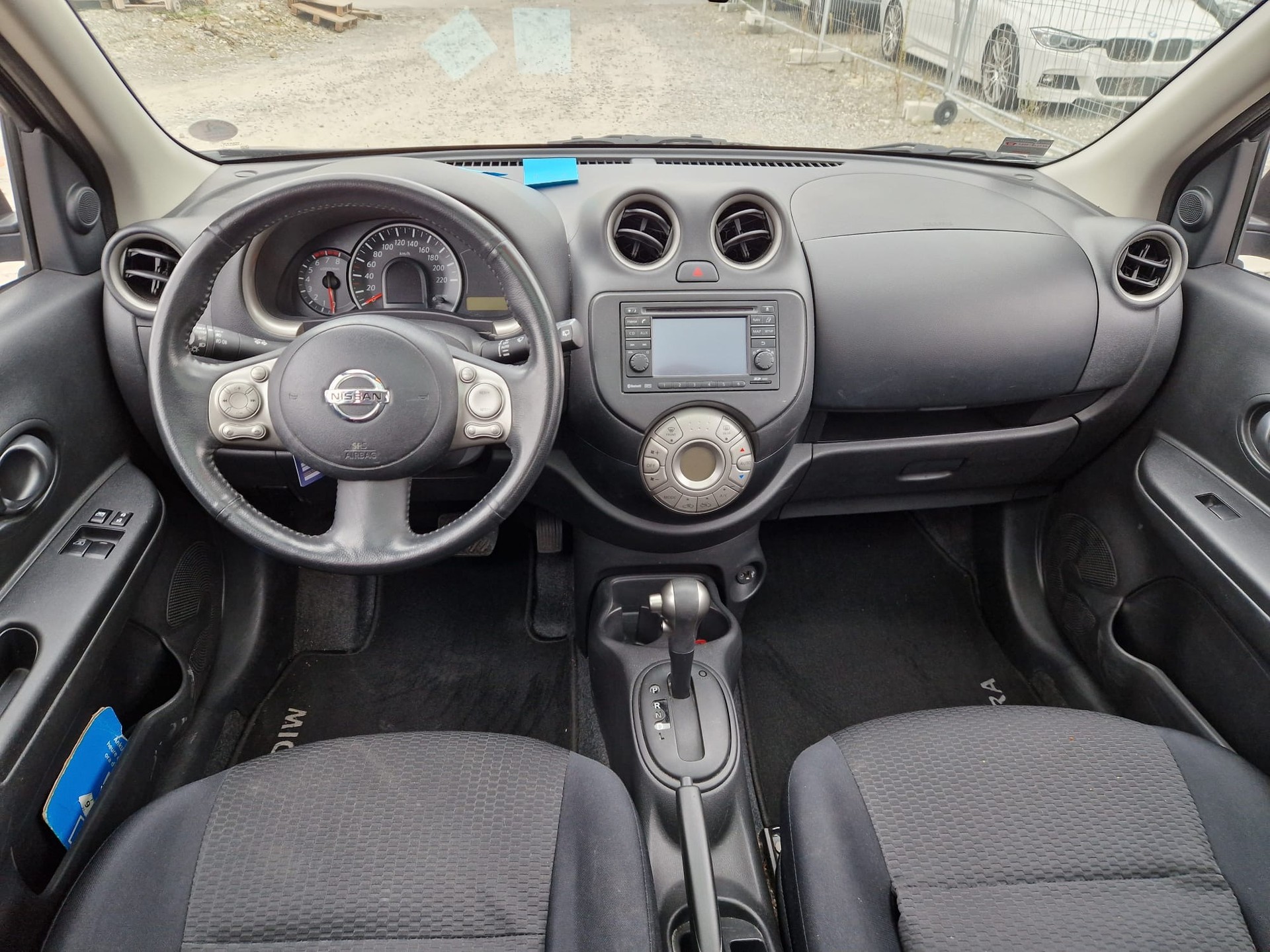 NISSAN Micra 1.2 DIG-S tekna CVT-image-4