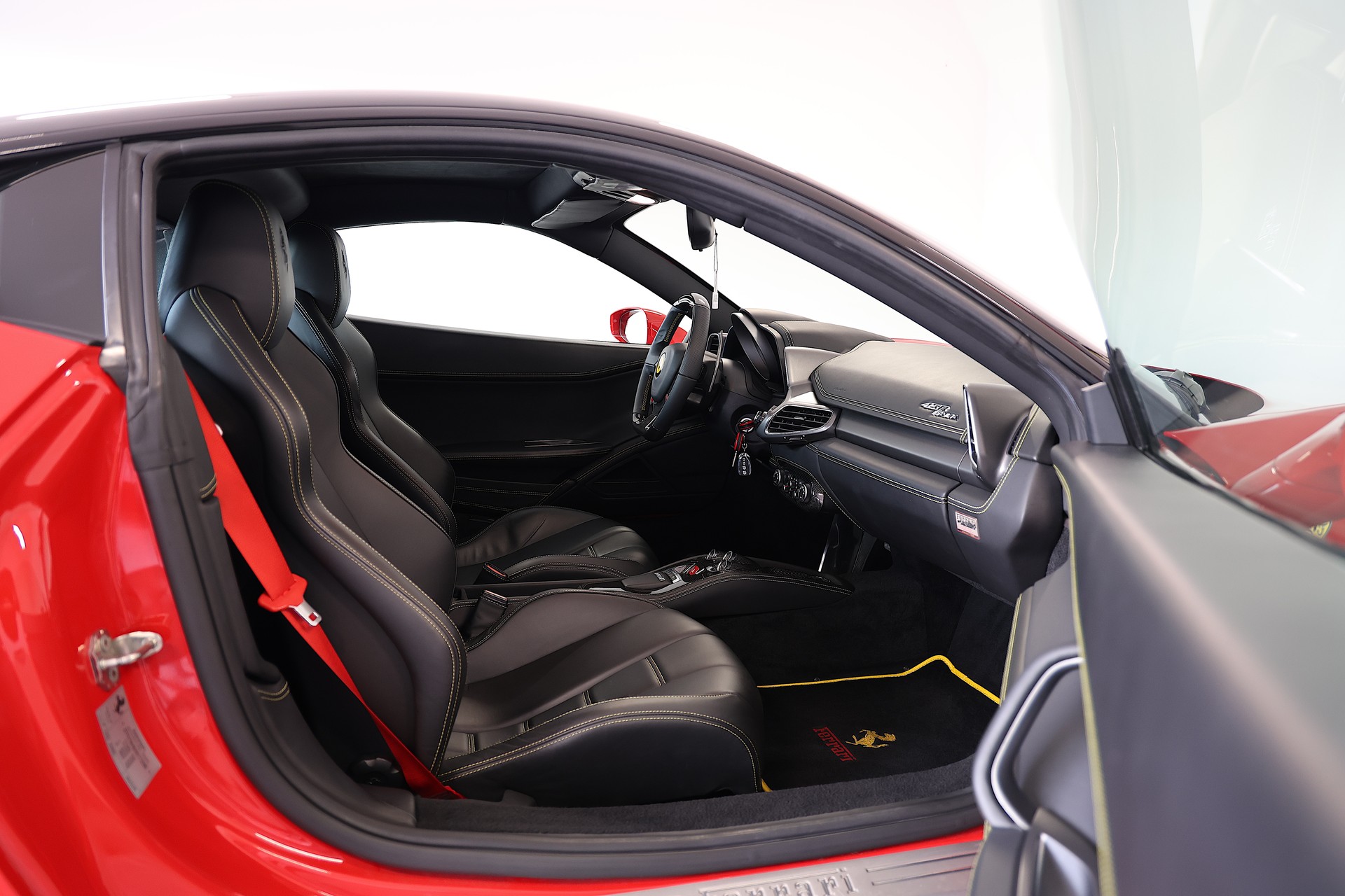 FERRARI 458 Italia 4.5 V8-image-18