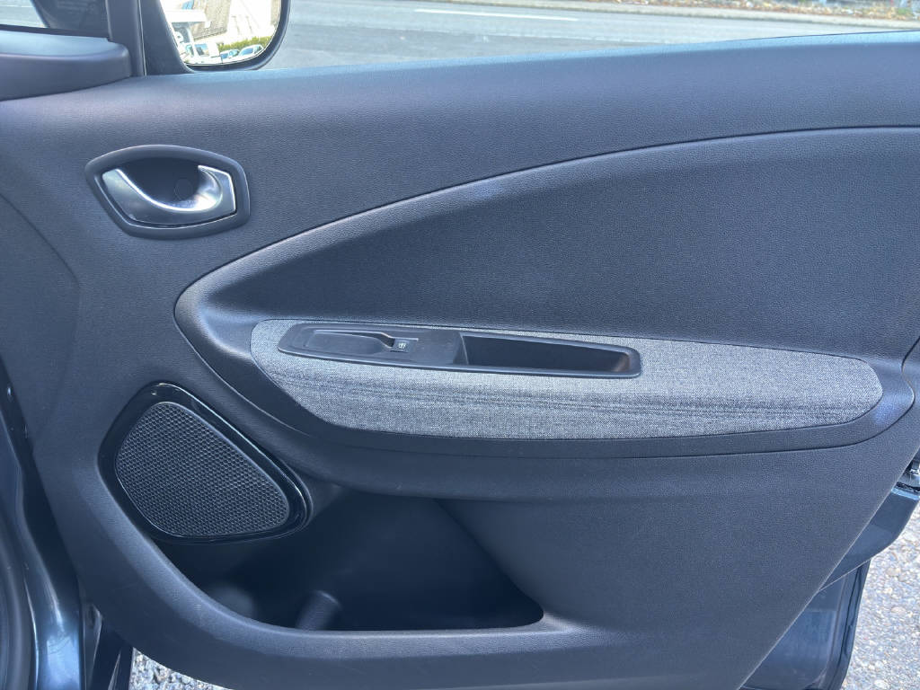 RENAULT Zoe R135 Intens (Batterie Miete) Kauf 4546.--image-11