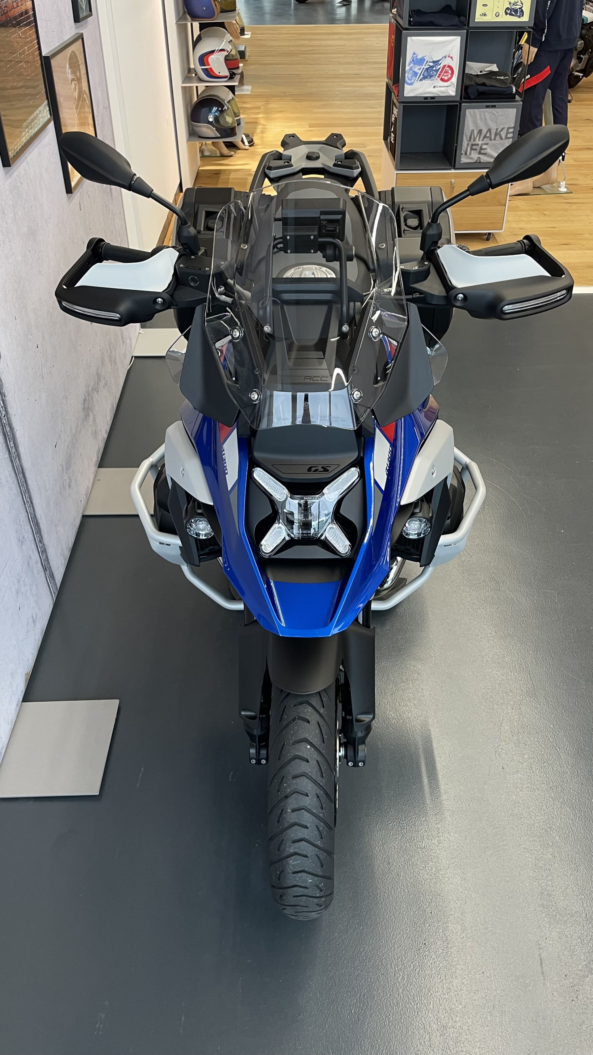 BMW R 1300 GS Trophy-image-6