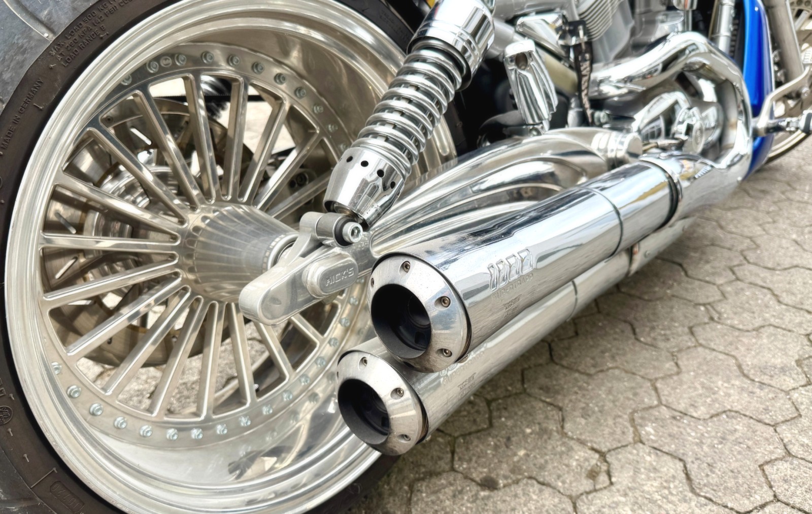 HARLEY-DAVIDSON Harley V-Rod VRSCA 2004 – Rick’s Custom – 280er – KessTech-image-8