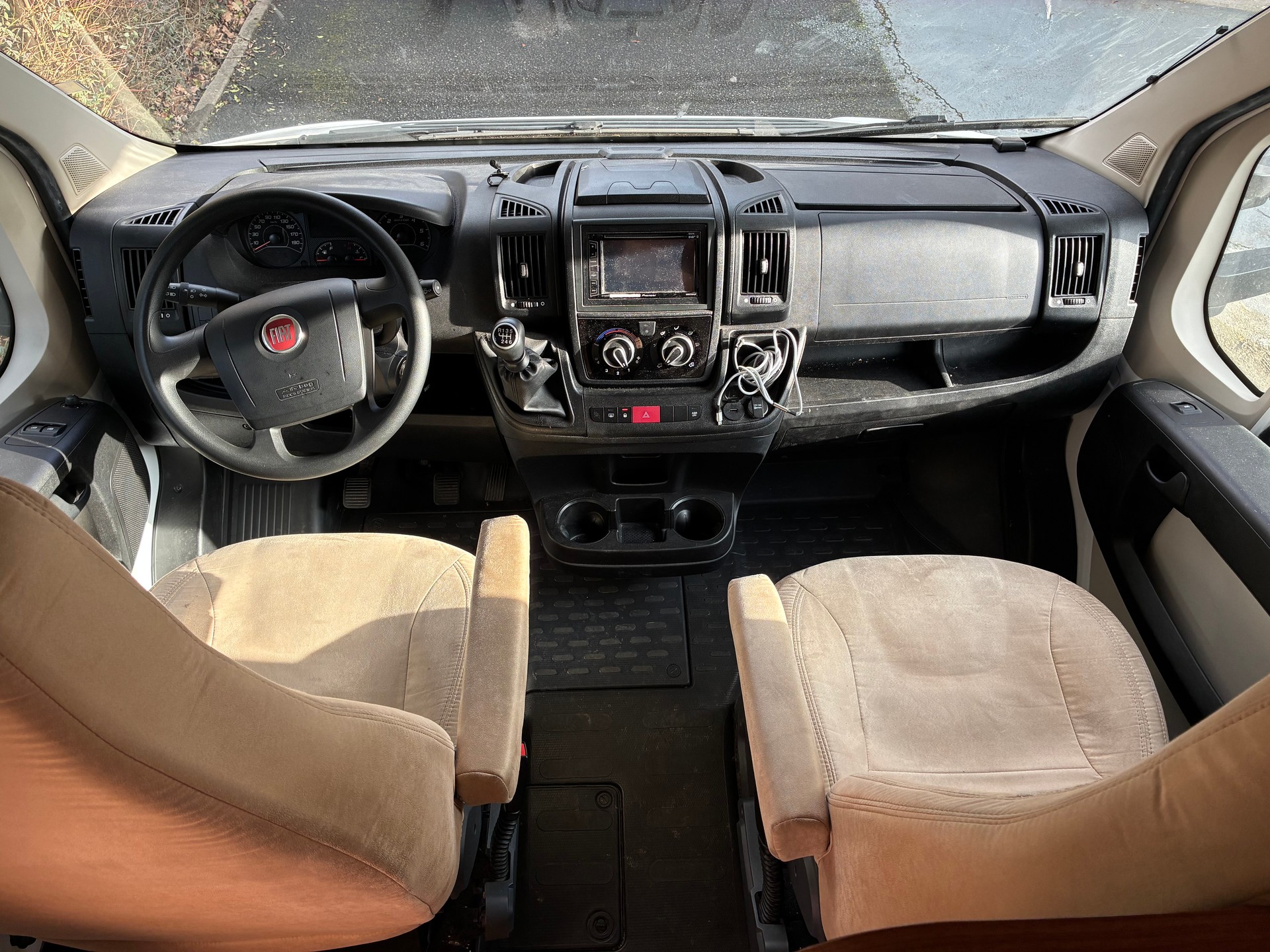 CARADO A461-image-10