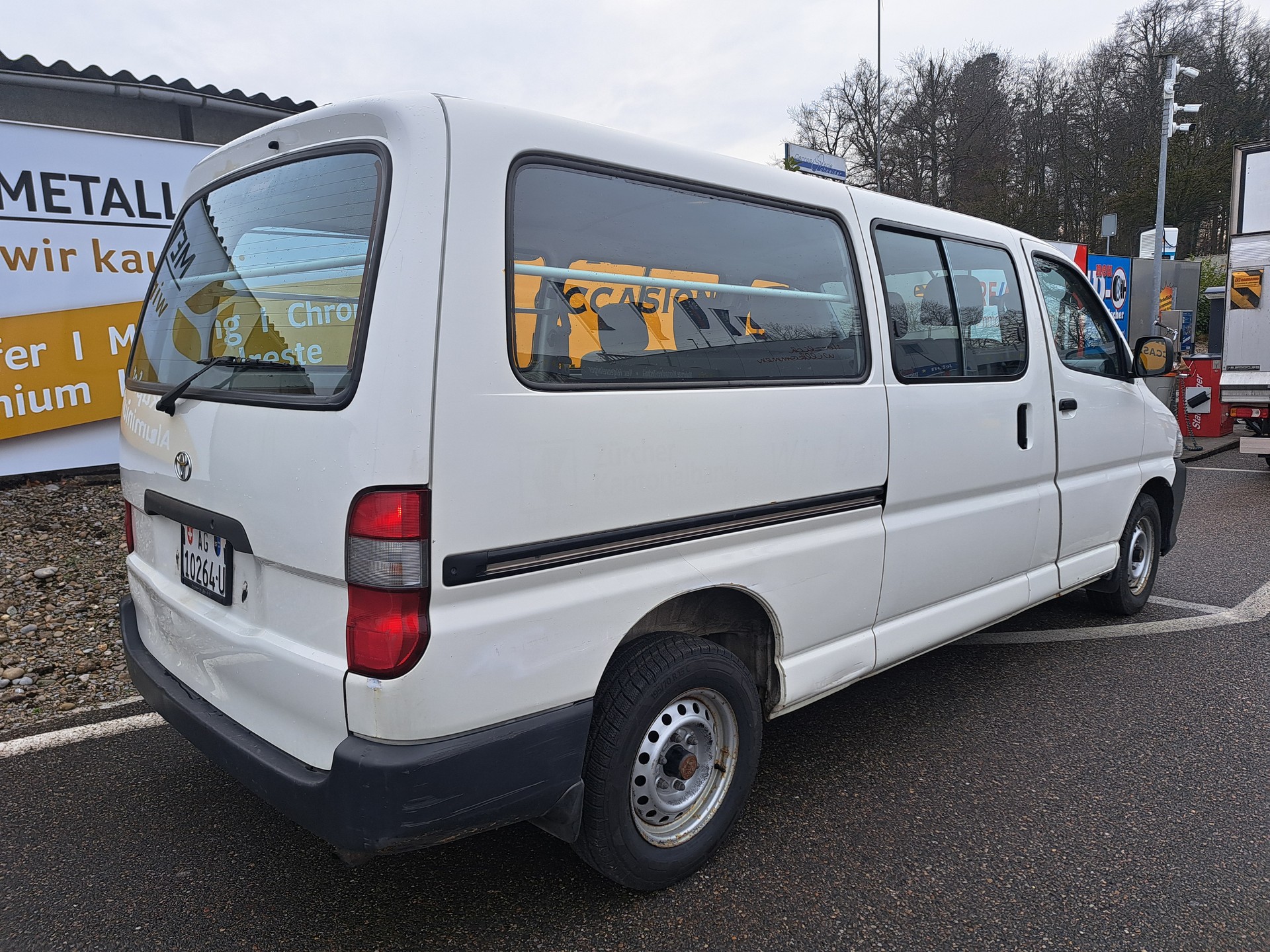 TOYOTA Hiace D-4D Kombi LWB-image-1