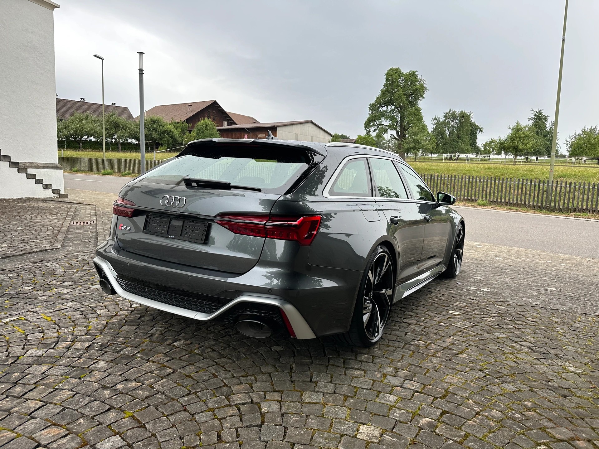 AUDI RS6 Avant 4.0 TFSI V8 quattro /ABT 700 PS / 305km/h-image-4