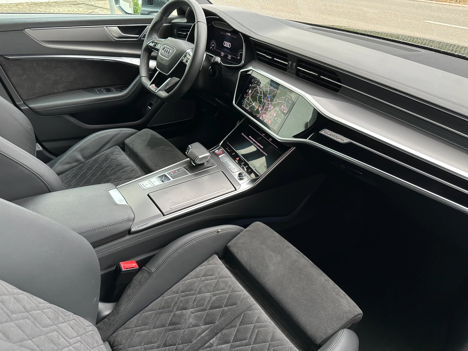 AUDI RS6 Avant 4.0 TFSI V8 quattro /ABT 700 PS / 305km/h-image-10