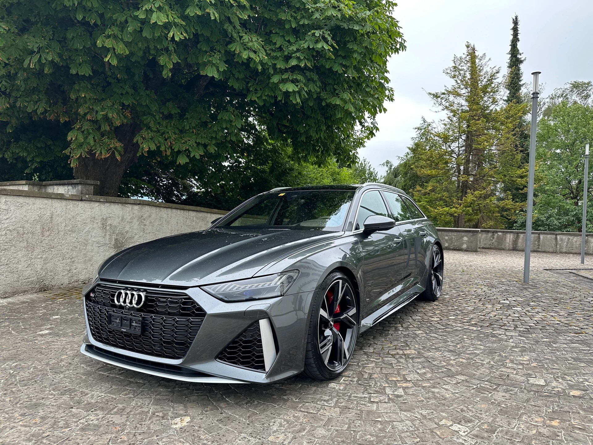 AUDI RS6 Avant 4.0 TFSI V8 quattro /ABT 700 PS / 305km/h