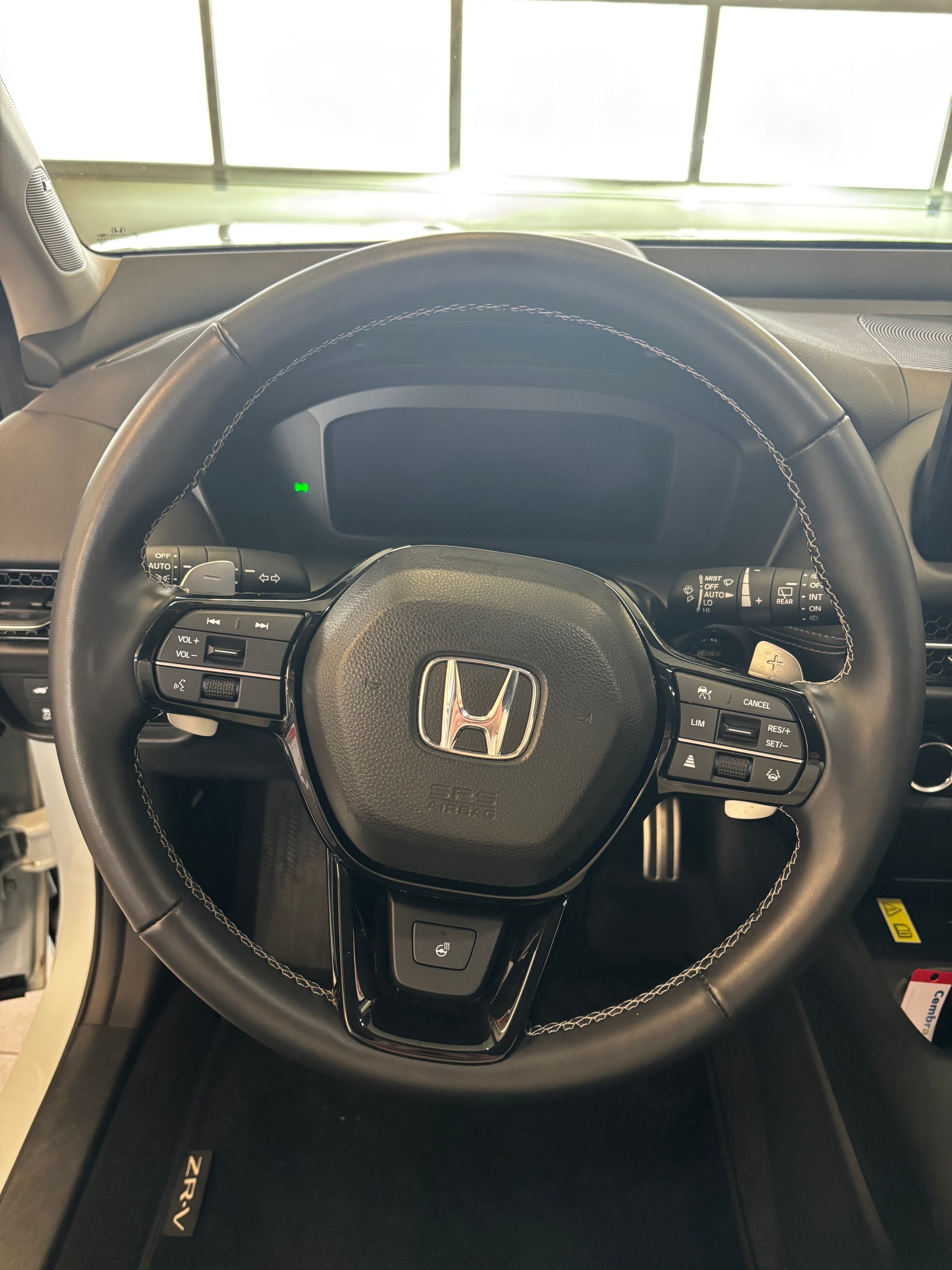 HONDA ZR-V 2.0i MMD Hybrid Advance Automatic-image-8