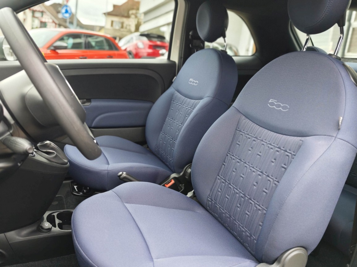 FIAT 500 1.0 Hybrid Cult-image-6