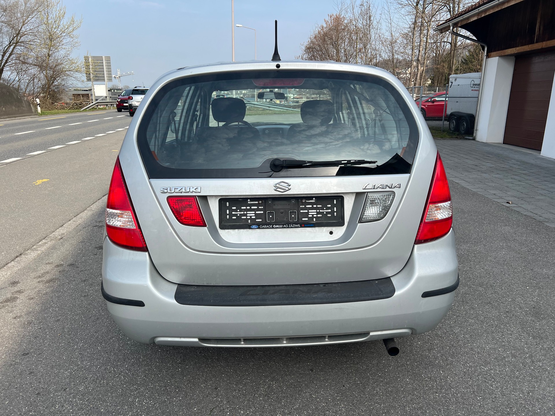 SUZUKI Liana 1.6 16V GL Top 4WD-image-5