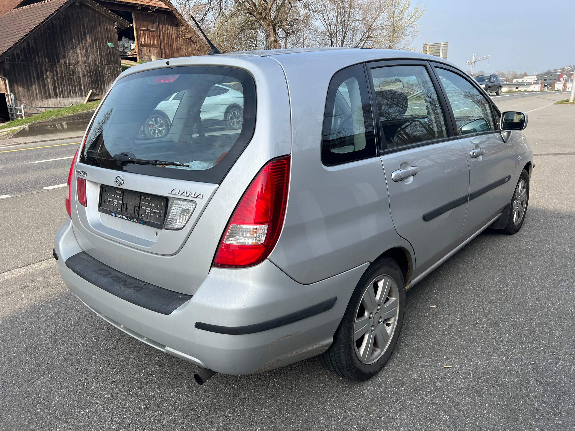 SUZUKI Liana 1.6 16V GL Top 4WD-image-4