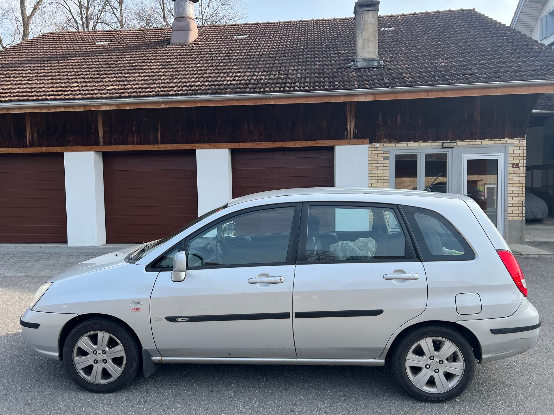 SUZUKI Liana 1.6 16V GL Top 4WD-image-7