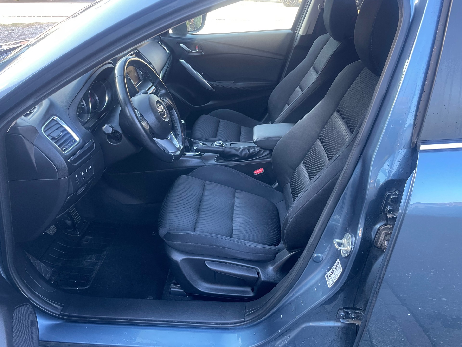 MAZDA 6 Sportwagon 2.0 16V HP Ambition-image-10