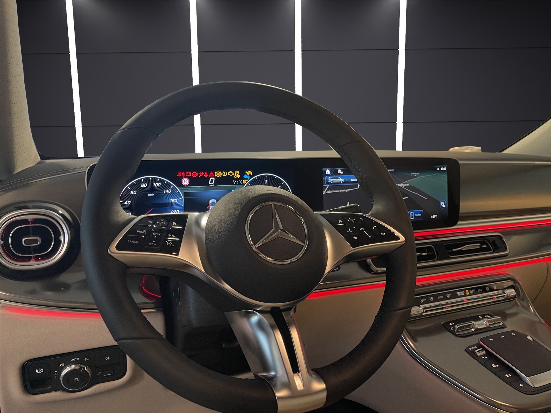MERCEDES-BENZ V 300 d Extra-Lang 4matic Exclusive FALCON VALBELLA V.I.P-image-25