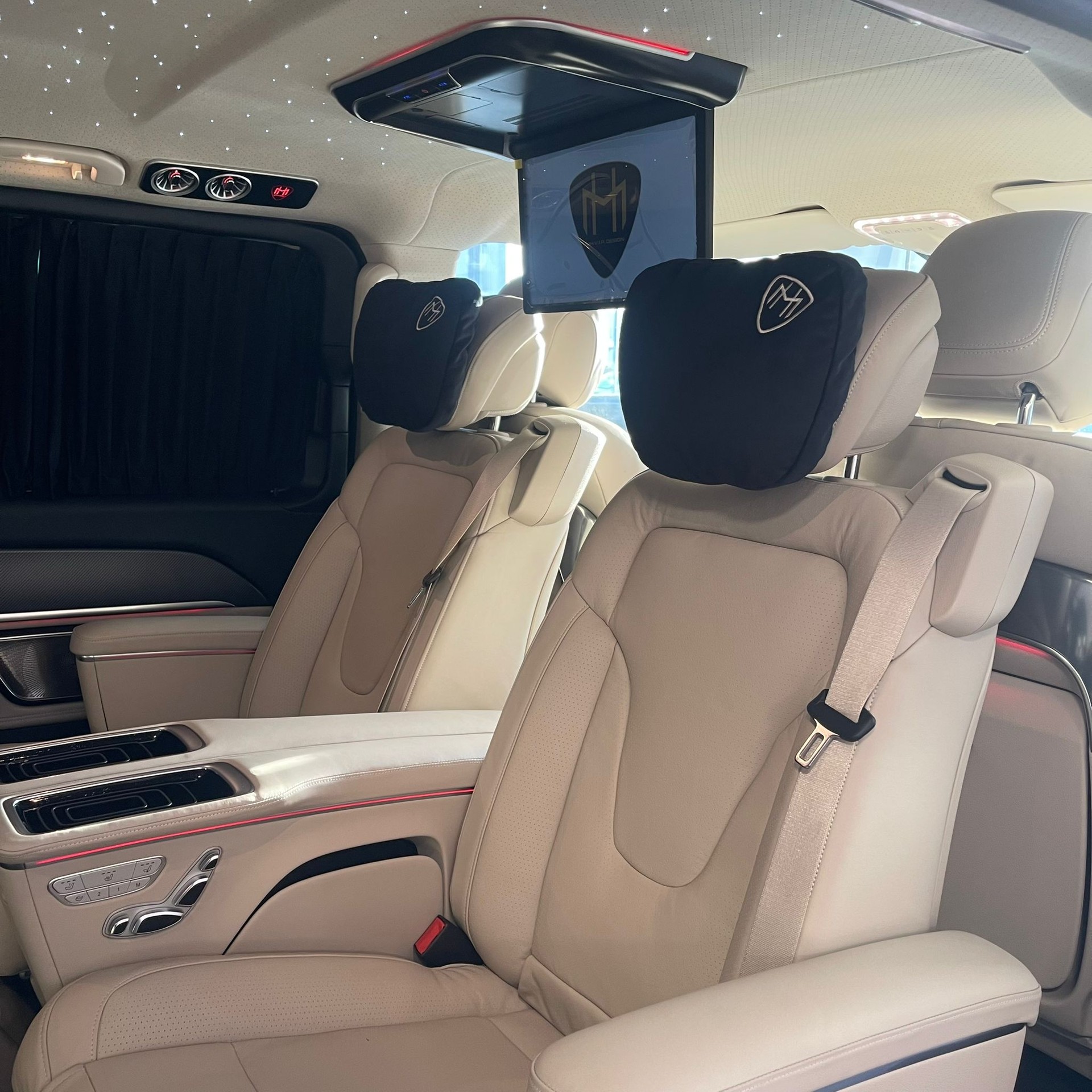MERCEDES-BENZ V 300 d Extra-Lang 4matic Exclusive FALCON VALBELLA V.I.P-image-50