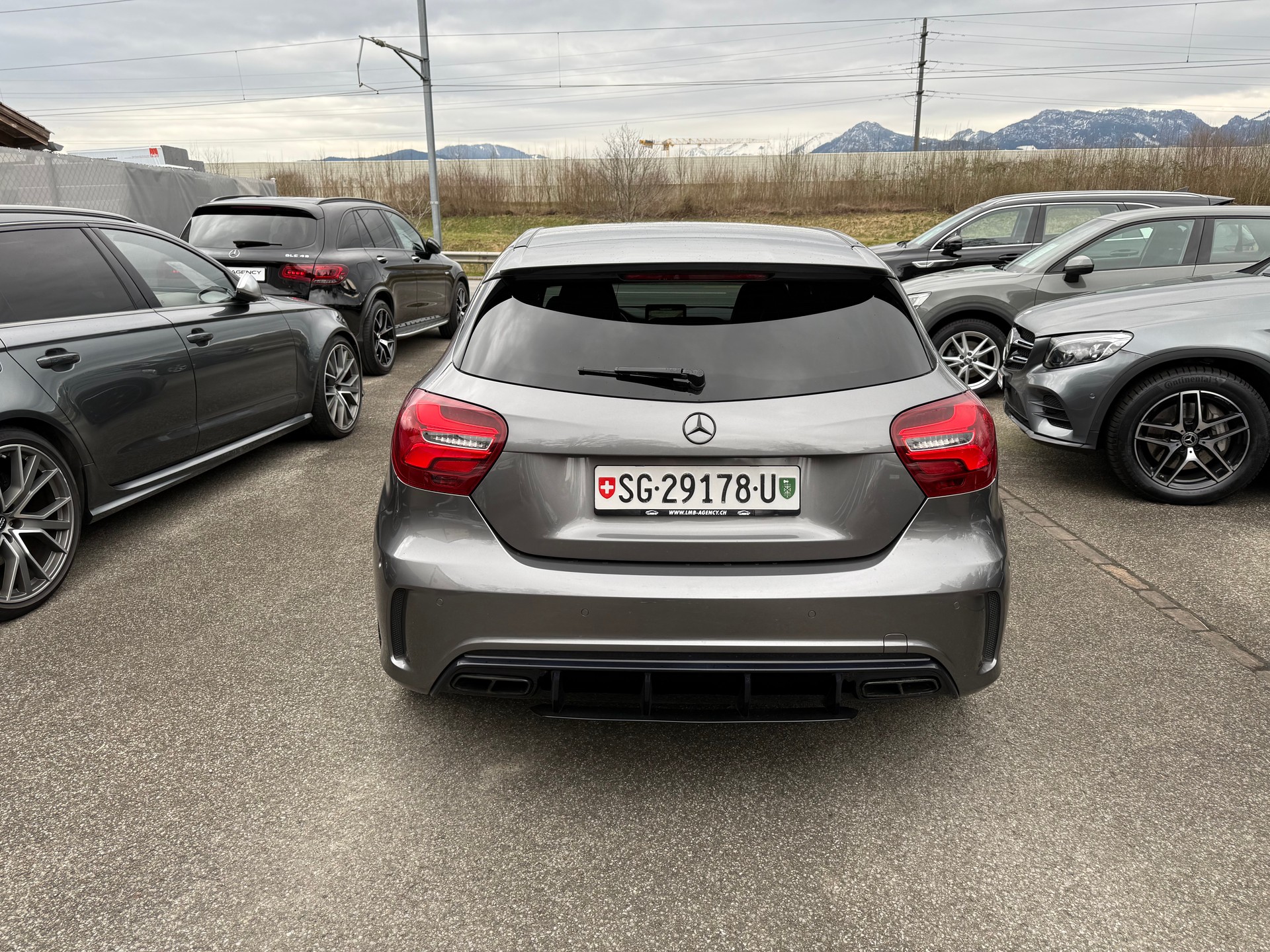 MERCEDES-BENZ A 45 AMG 4Matic Speedshift 7G-DCT-image-4