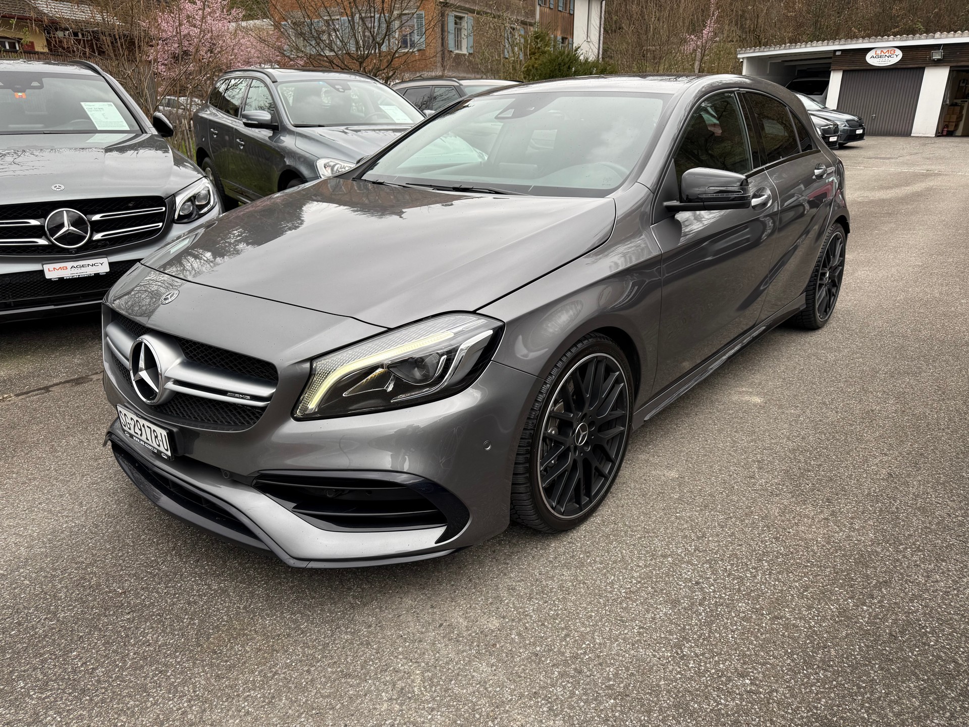 MERCEDES-BENZ A 45 AMG 4Matic Speedshift 7G-DCT-image-2