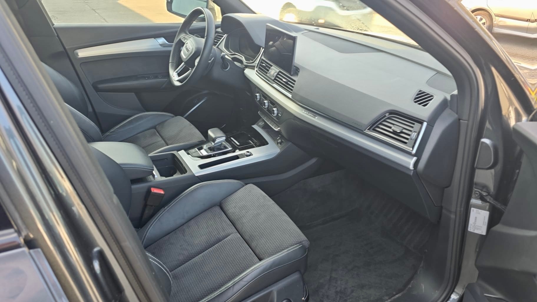 AUDI 40 TFSI S line quattro S-tronic, 204 PS-image-11