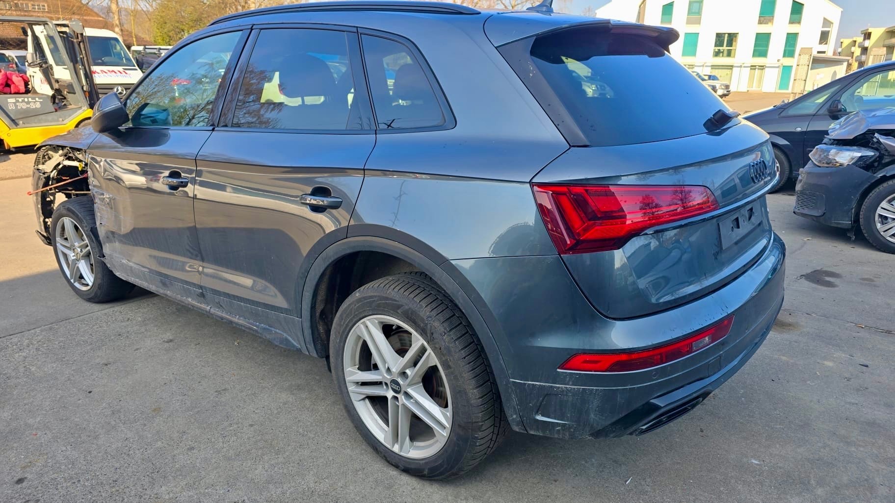 AUDI 40 TFSI S line quattro S-tronic, 204 PS-image-4