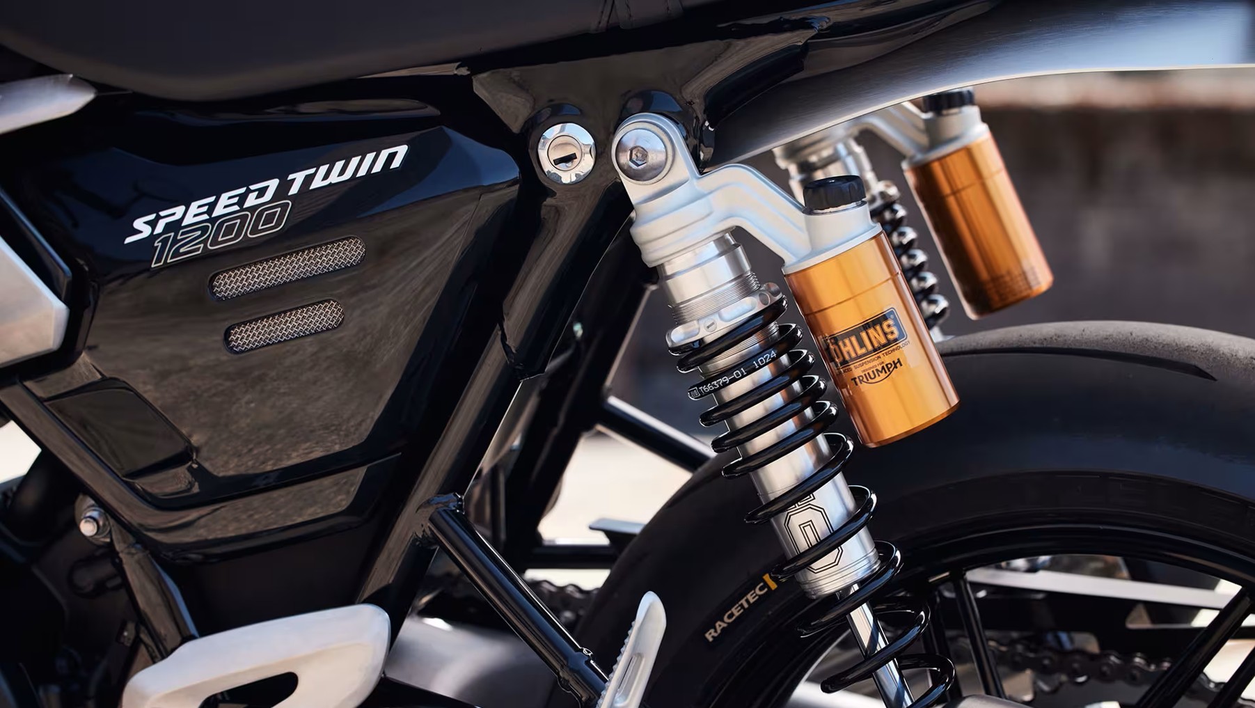 TRIUMPH Speed Twin 1200 RS-image-5