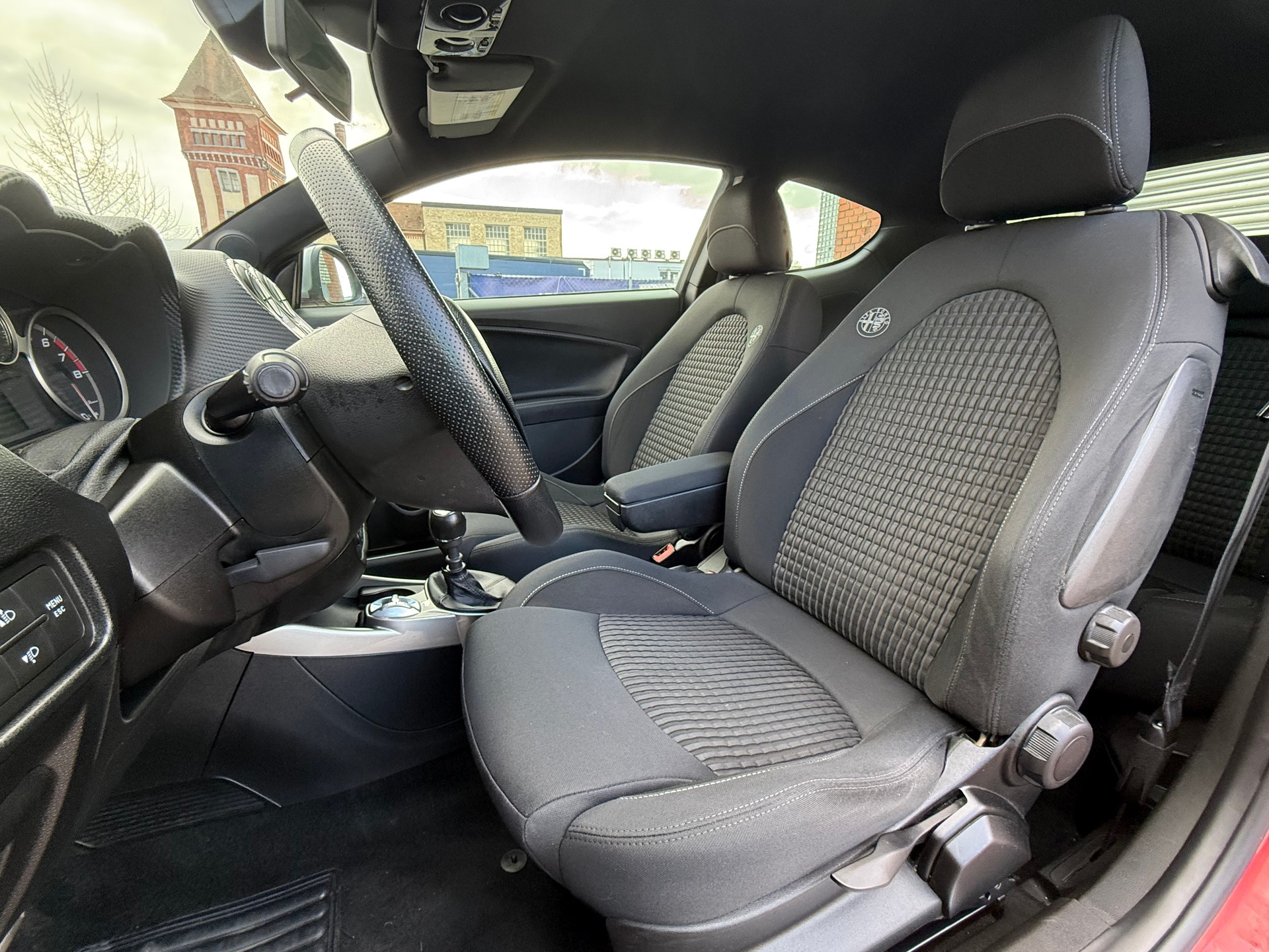 ALFA ROMEO MiTo 1.4 TB Quadrifoglio Verde-image-11