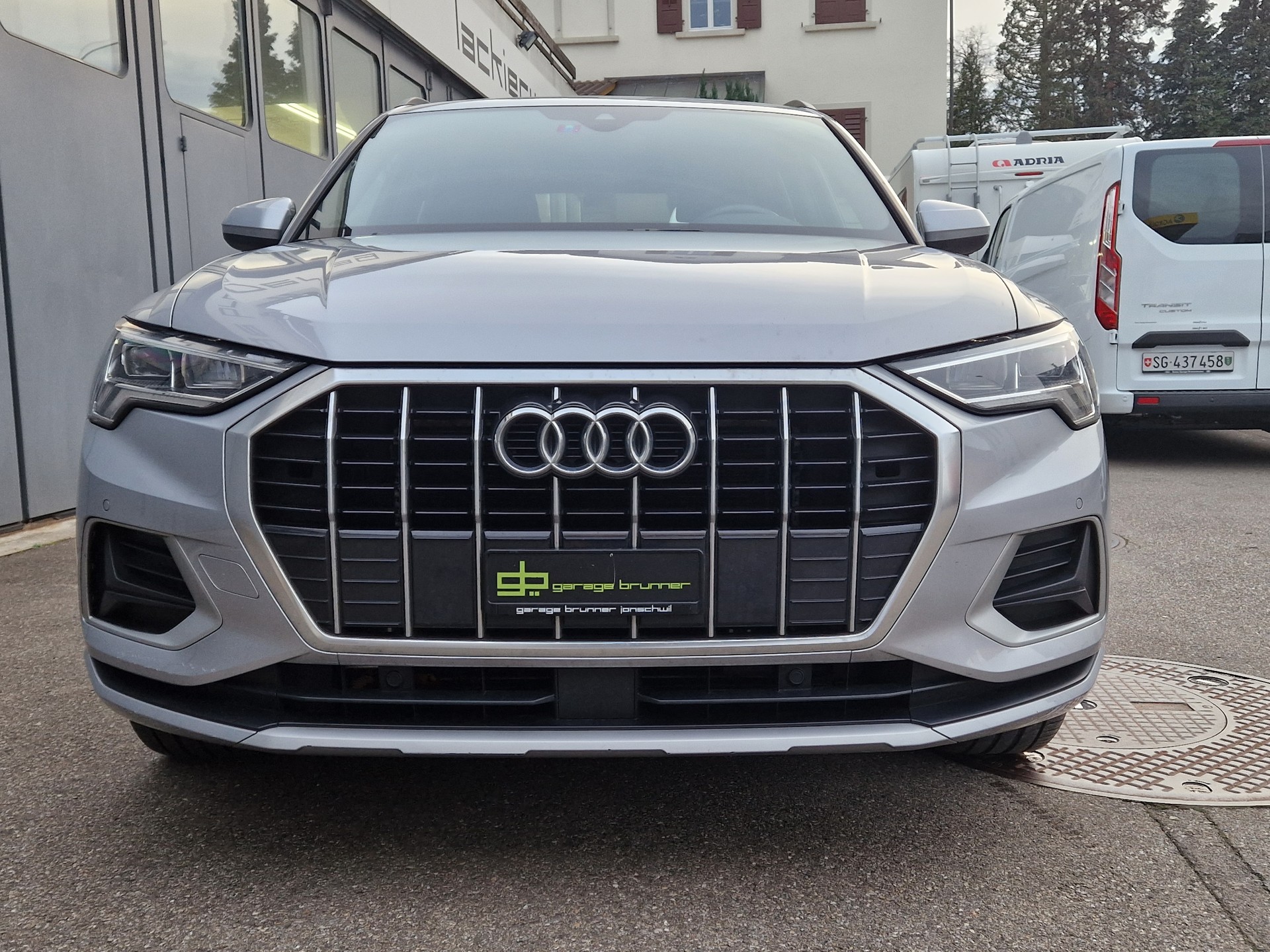 AUDI Q3 35 TFSI advanced S-tronic-image-6