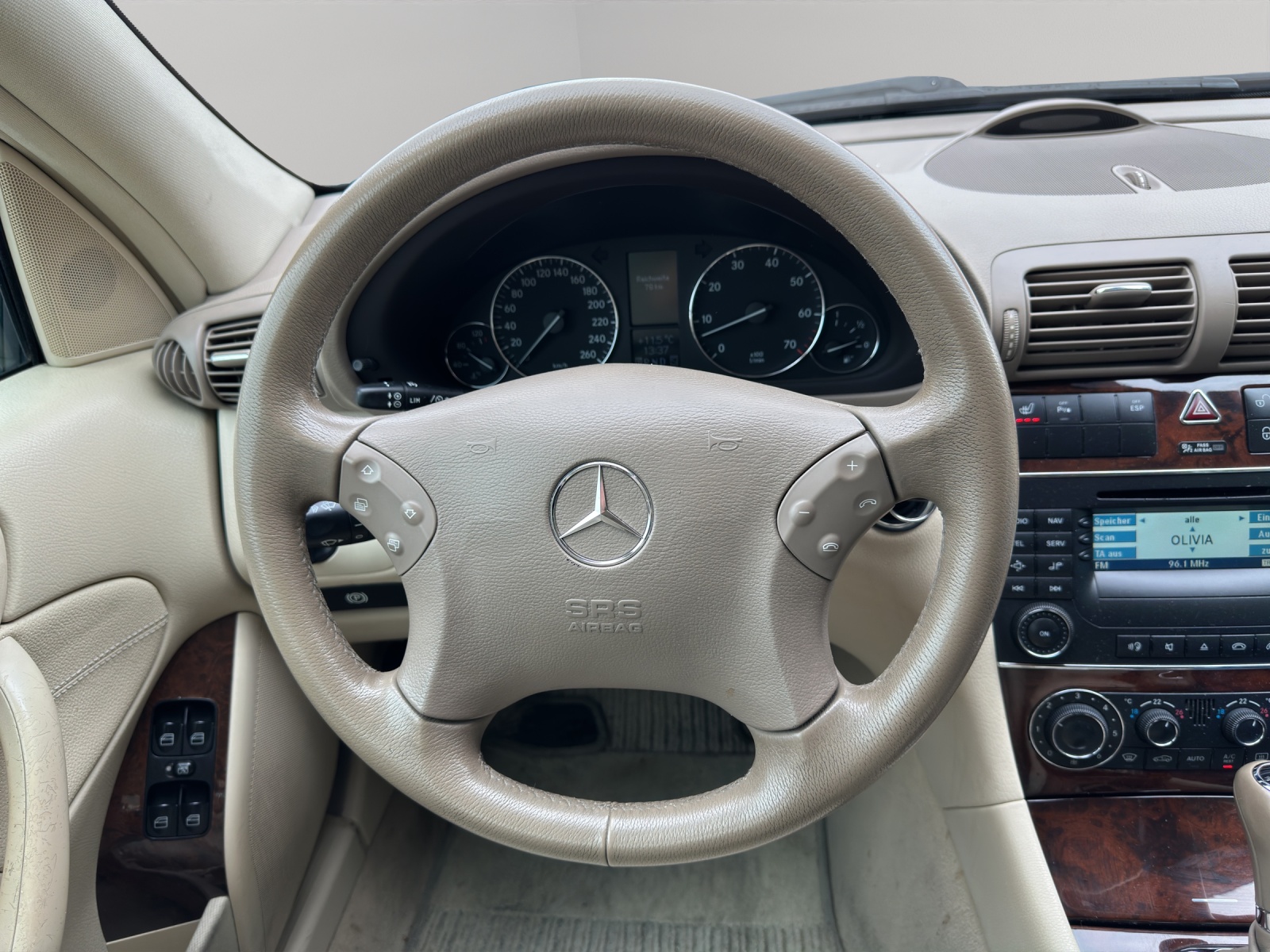 MERCEDES-BENZ C 280 Elégance 4Matic Automatic-image-15