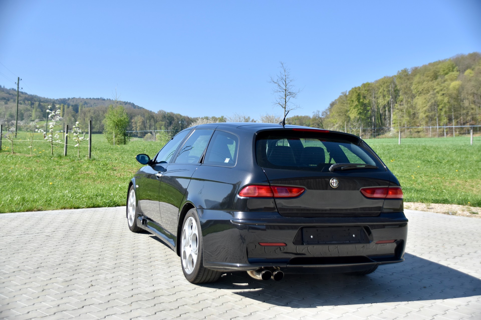 ALFA ROMEO 156 Sportwagon 3.2 V6 GTA-image-2