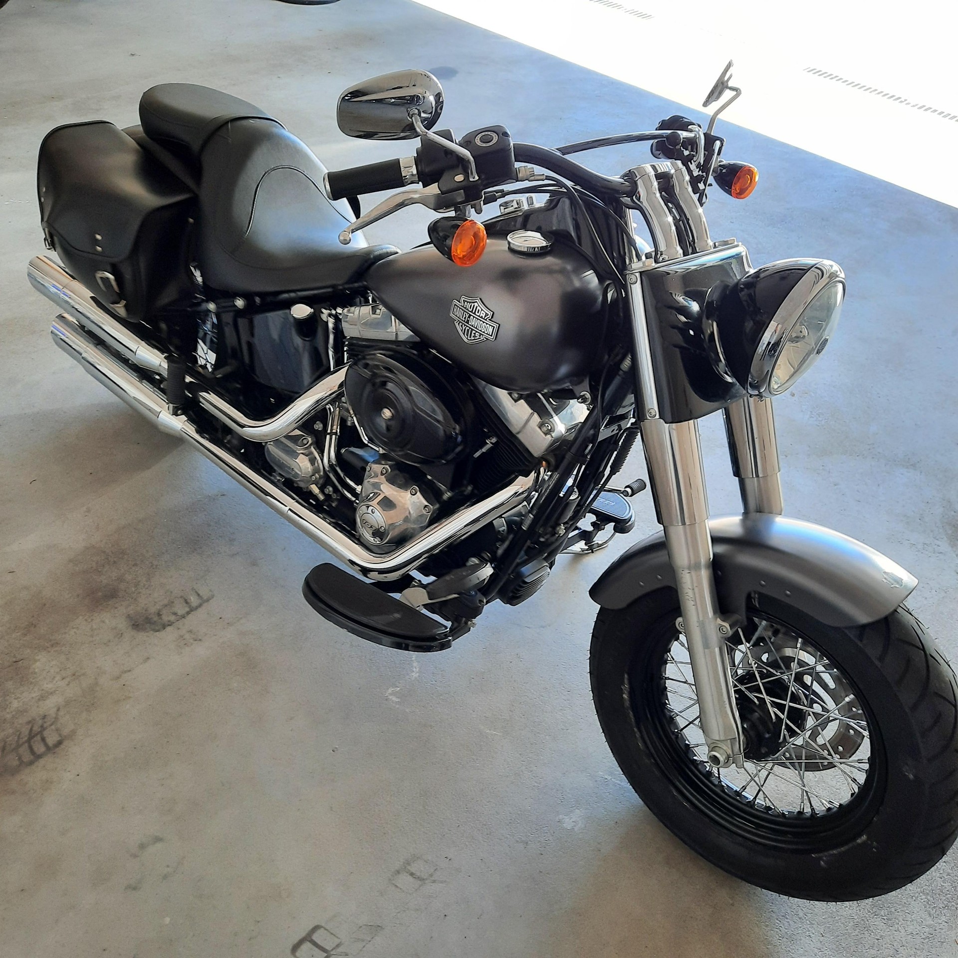 HARLEY-DAVIDSON FLS Softail Slim ABS-image-2
