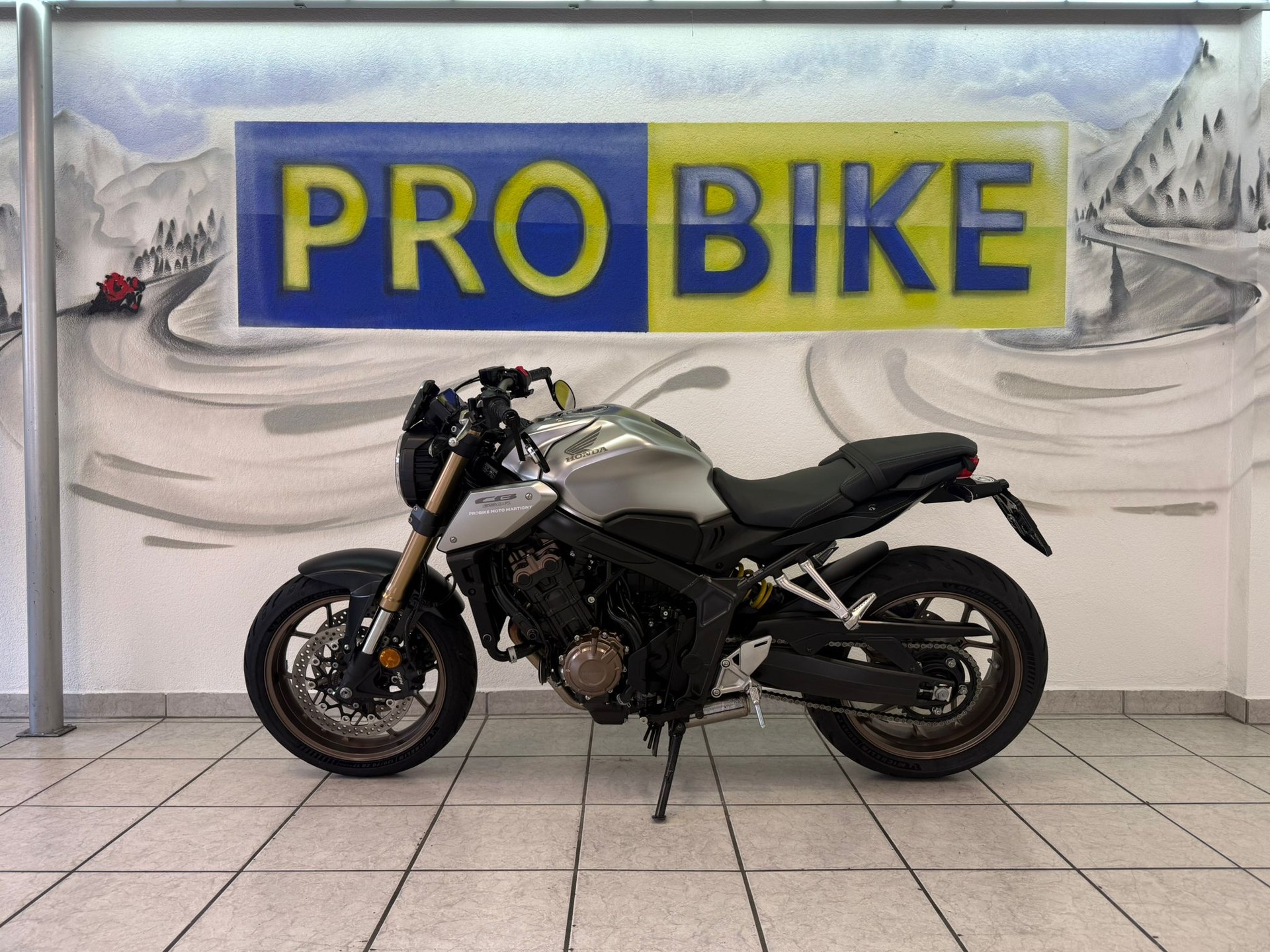 HONDA CB 650 R ABS-image-4