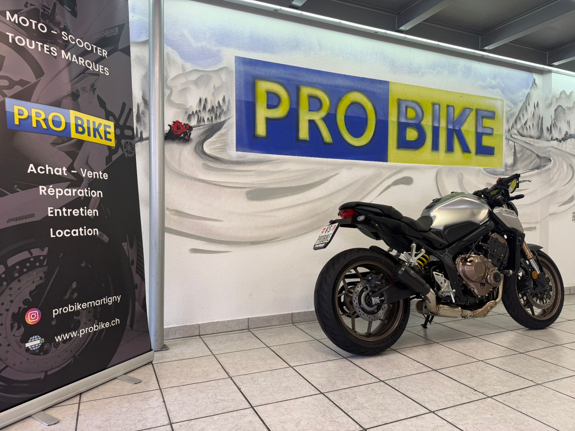 HONDA CB 650 R ABS-image-2
