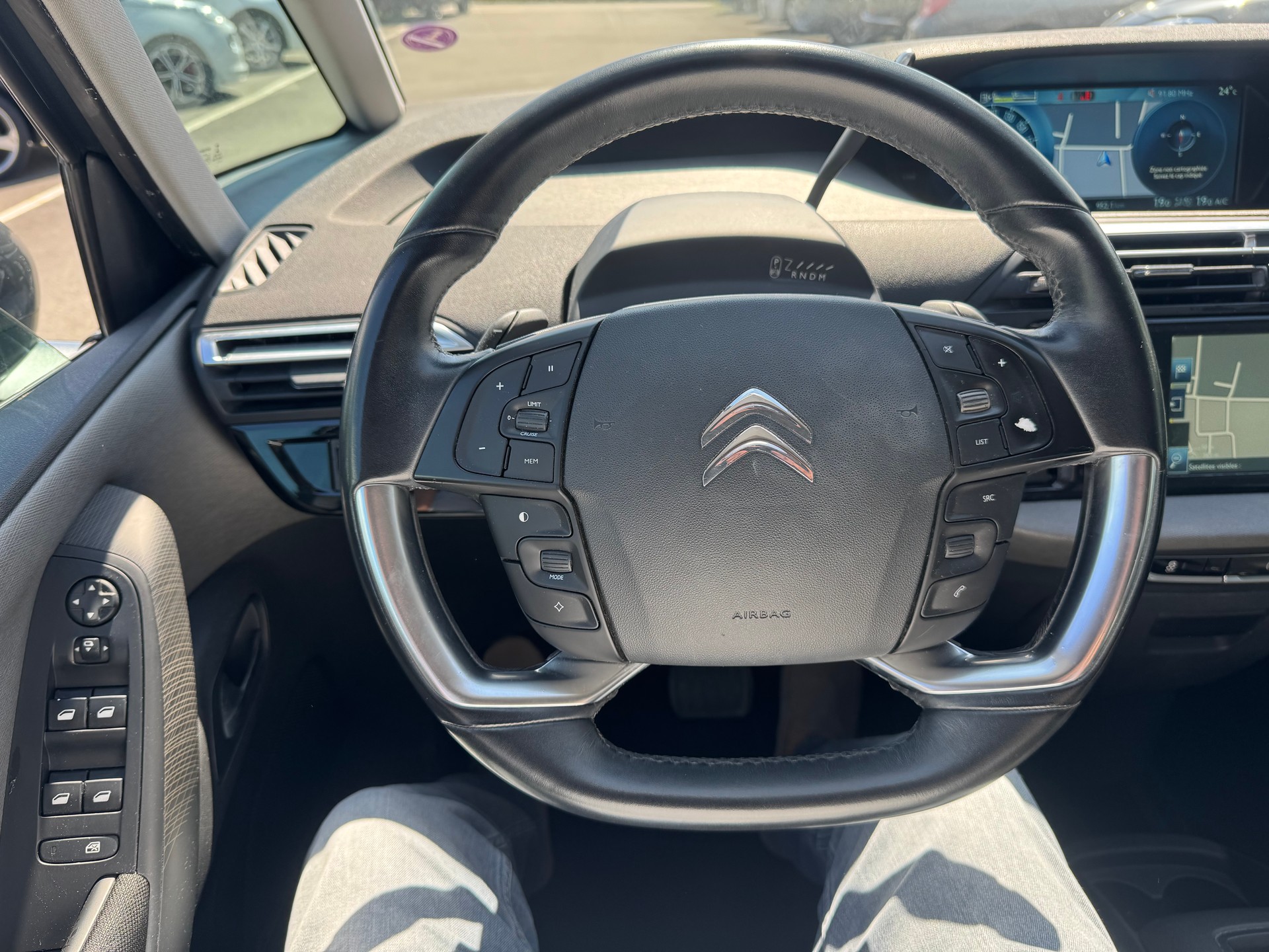 CITROEN C4 Picasso 1.6i 16V e-THP Exclusive Automatic-image-14