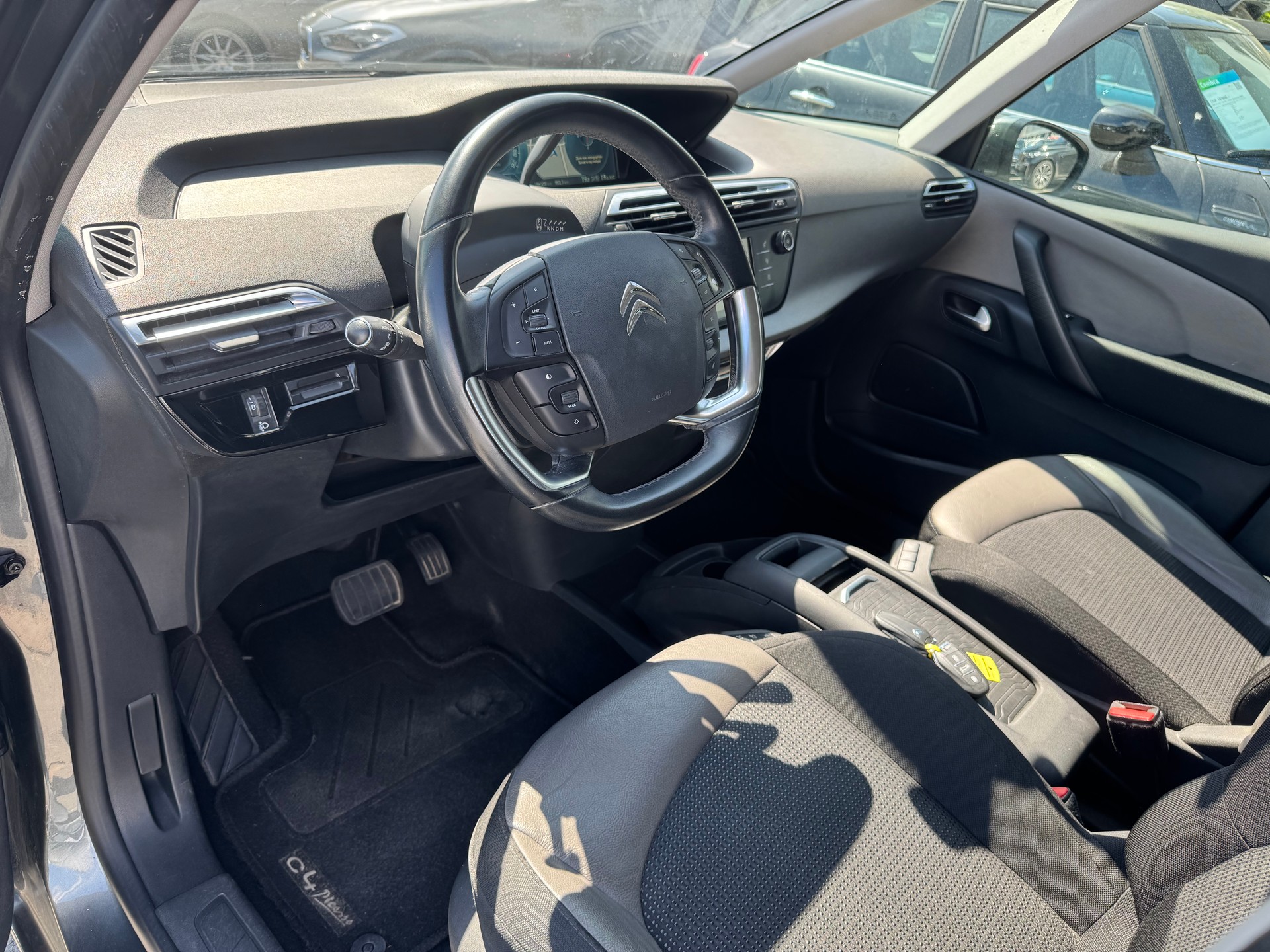 CITROEN C4 Picasso 1.6i 16V e-THP Exclusive Automatic-image-12