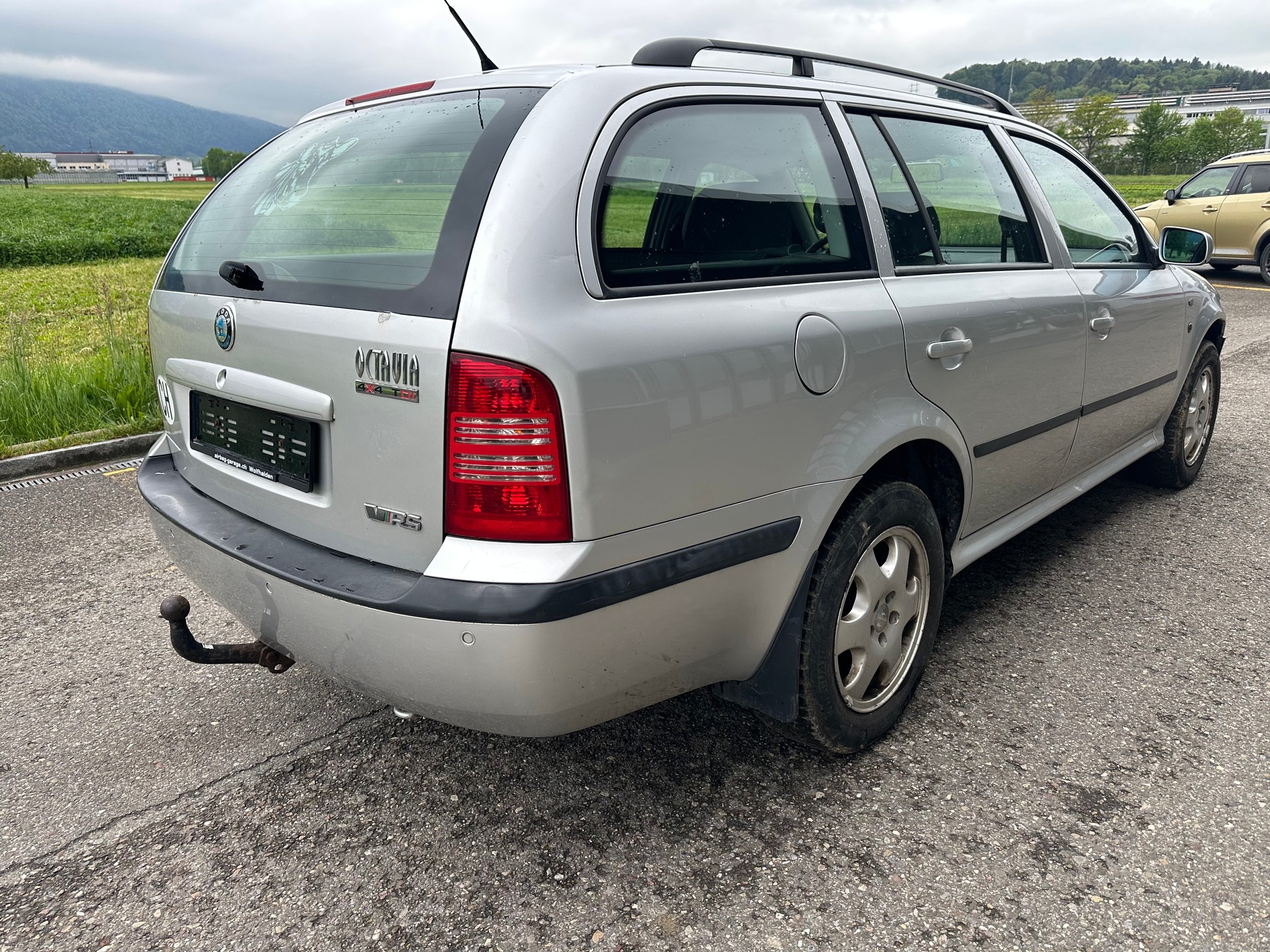 SKODA Octavia 1.9 TDI Elegance 4x4-image-5
