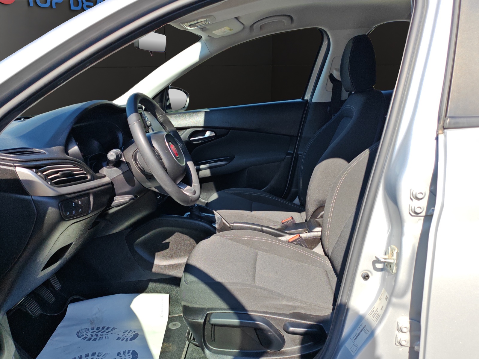 FIAT Tipo 1.4T Pop [Expertise du jour + Garantie 12 mois + Service & Immat. Offerts]-image-9