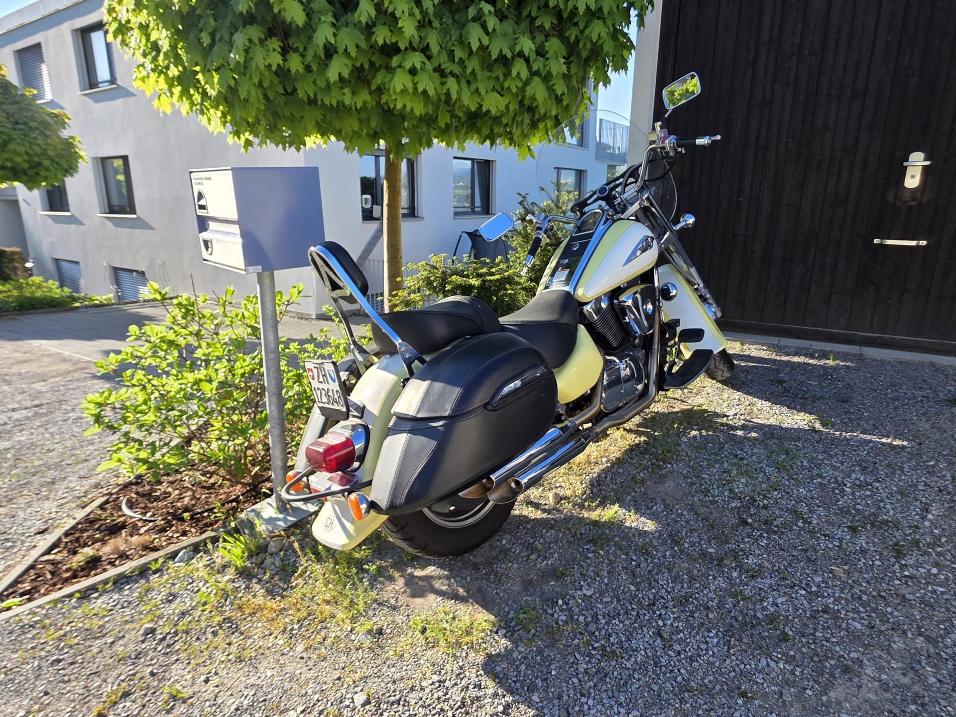 SUZUKI VL 1500 Intruder-image-1