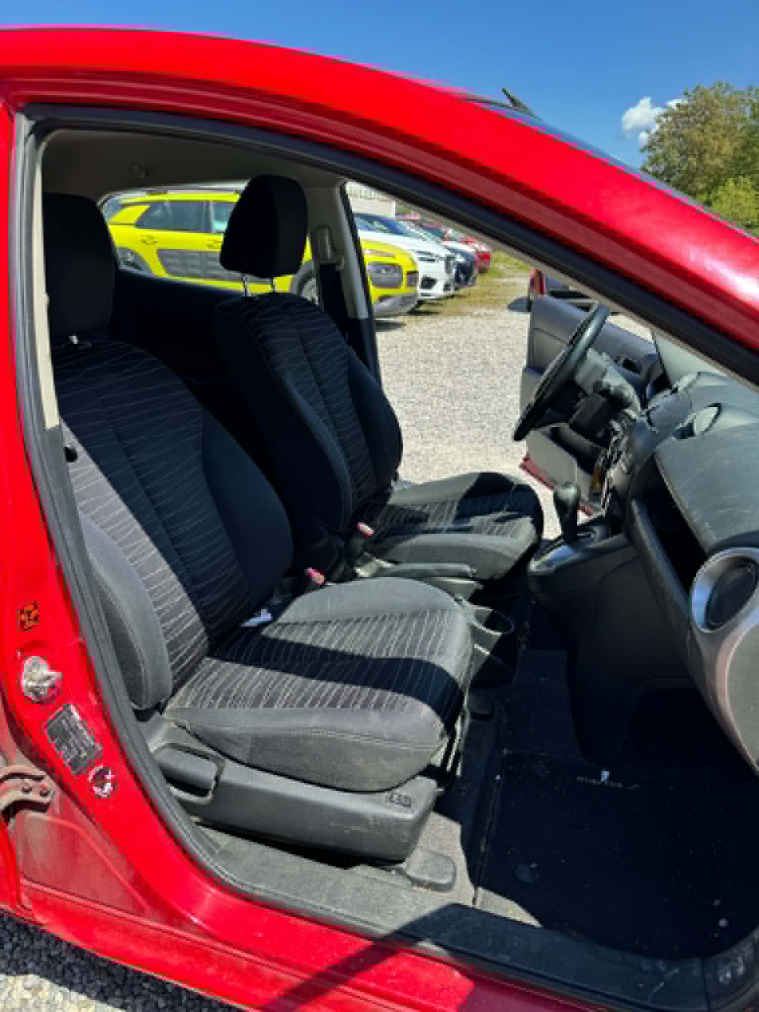 MAZDA 2 1.5i 16V City Sport 1 Automatic-image-12
