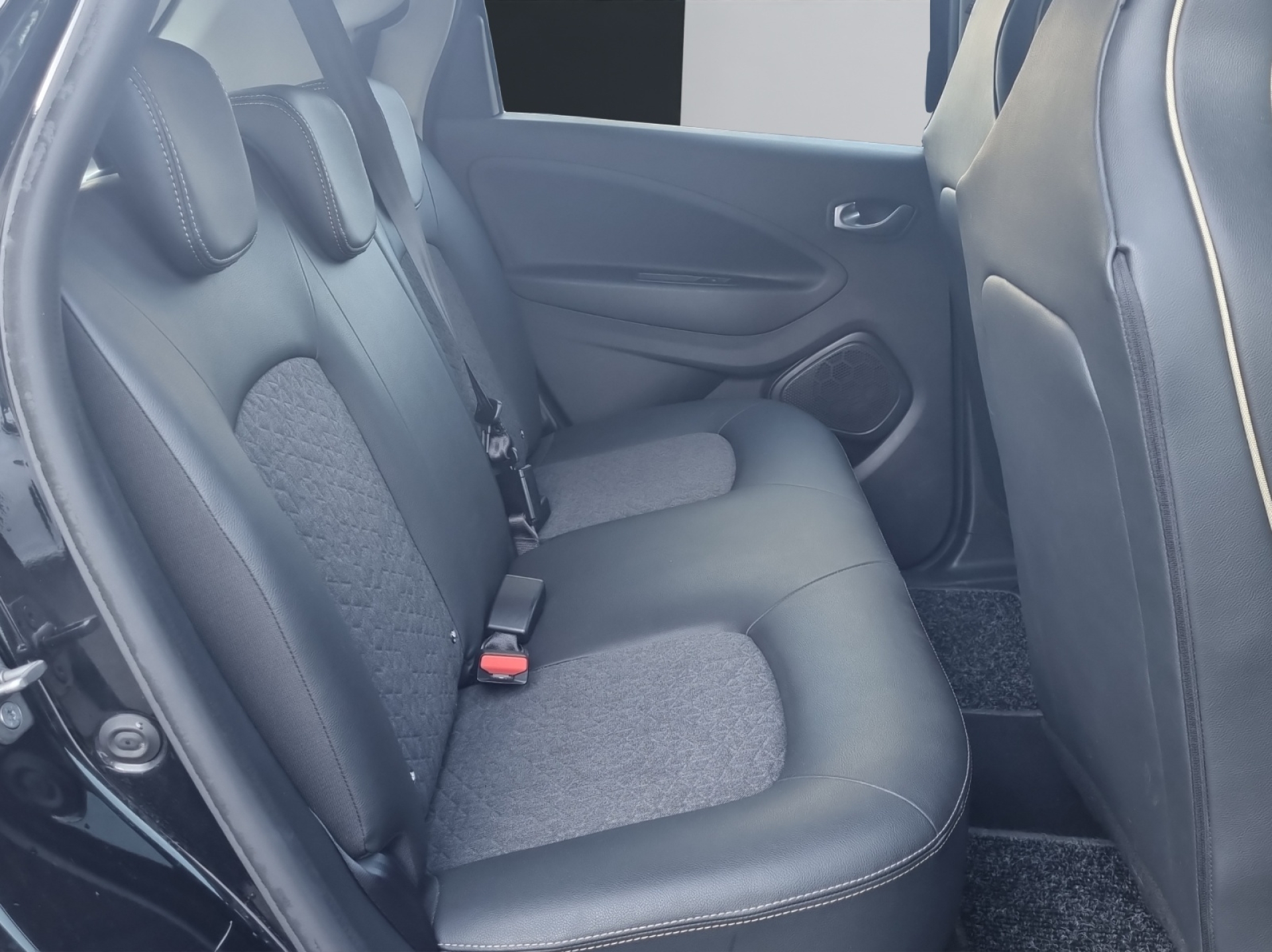 RENAULT Zoe FP R135 iconic inkl. Batterie-image-13