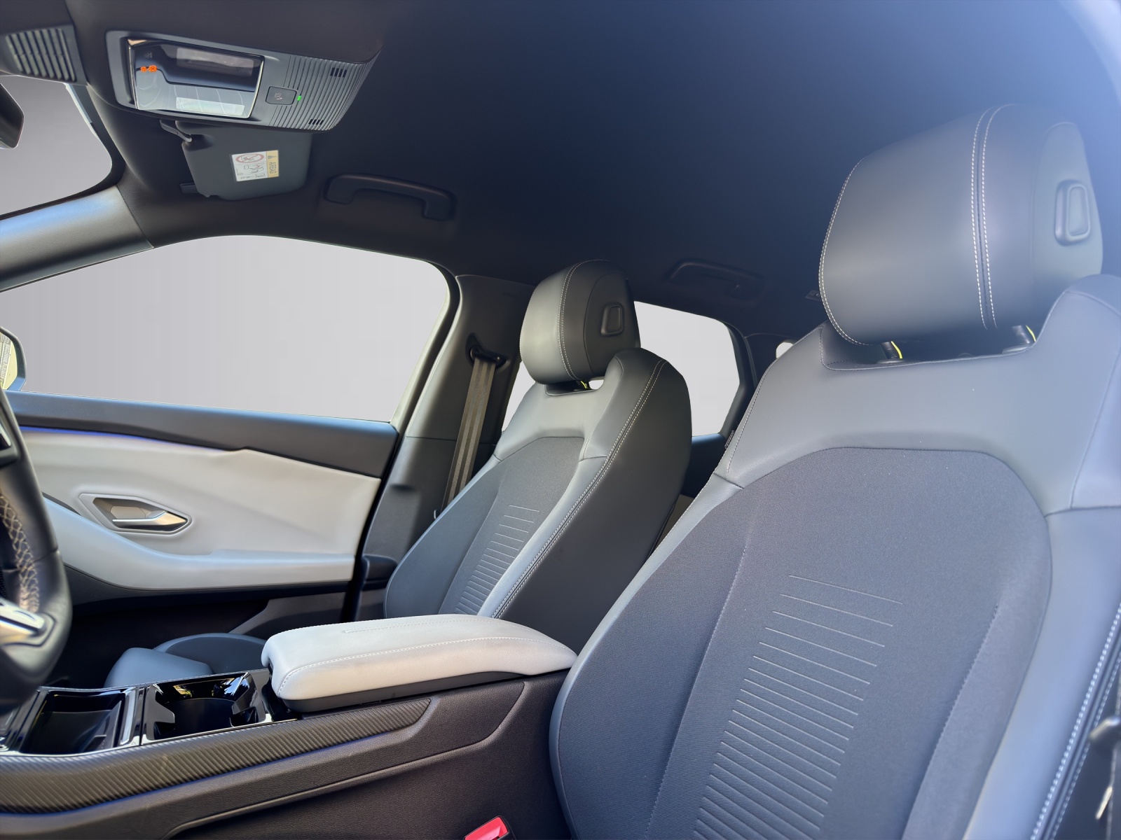FORD Capri Extended Range Premium-image-9