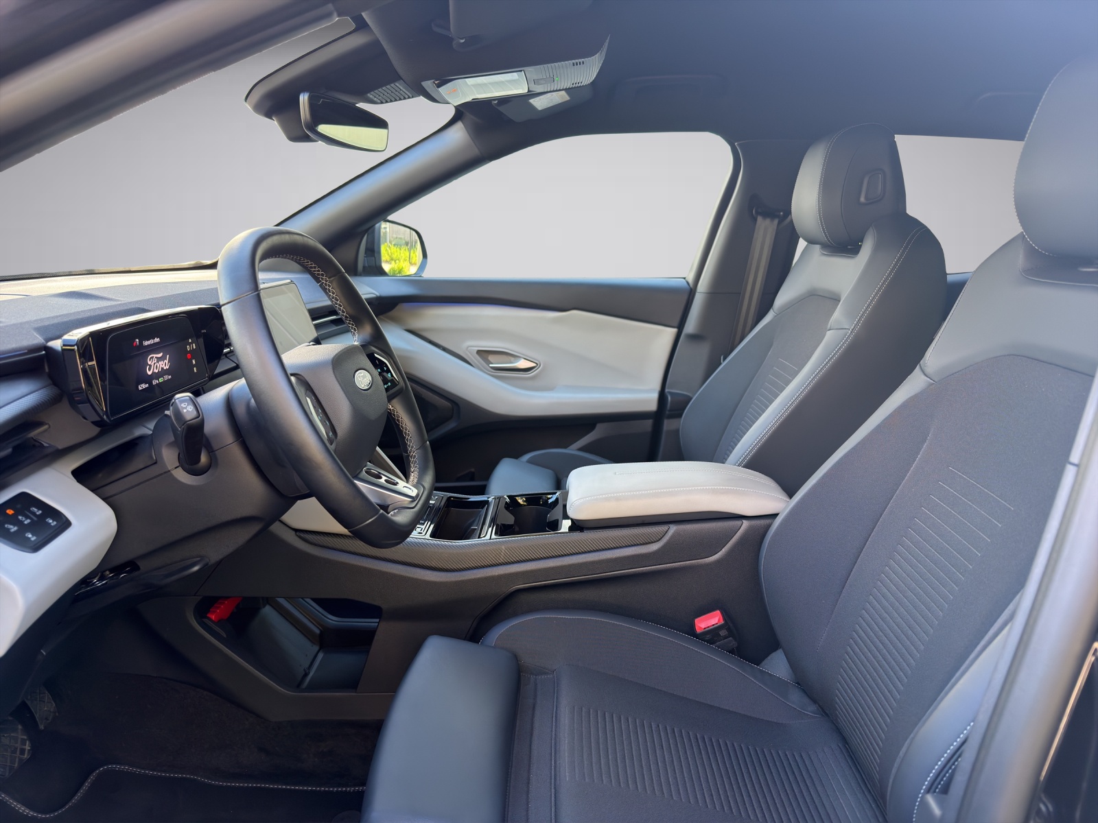 FORD Capri Extended Range Premium-image-8