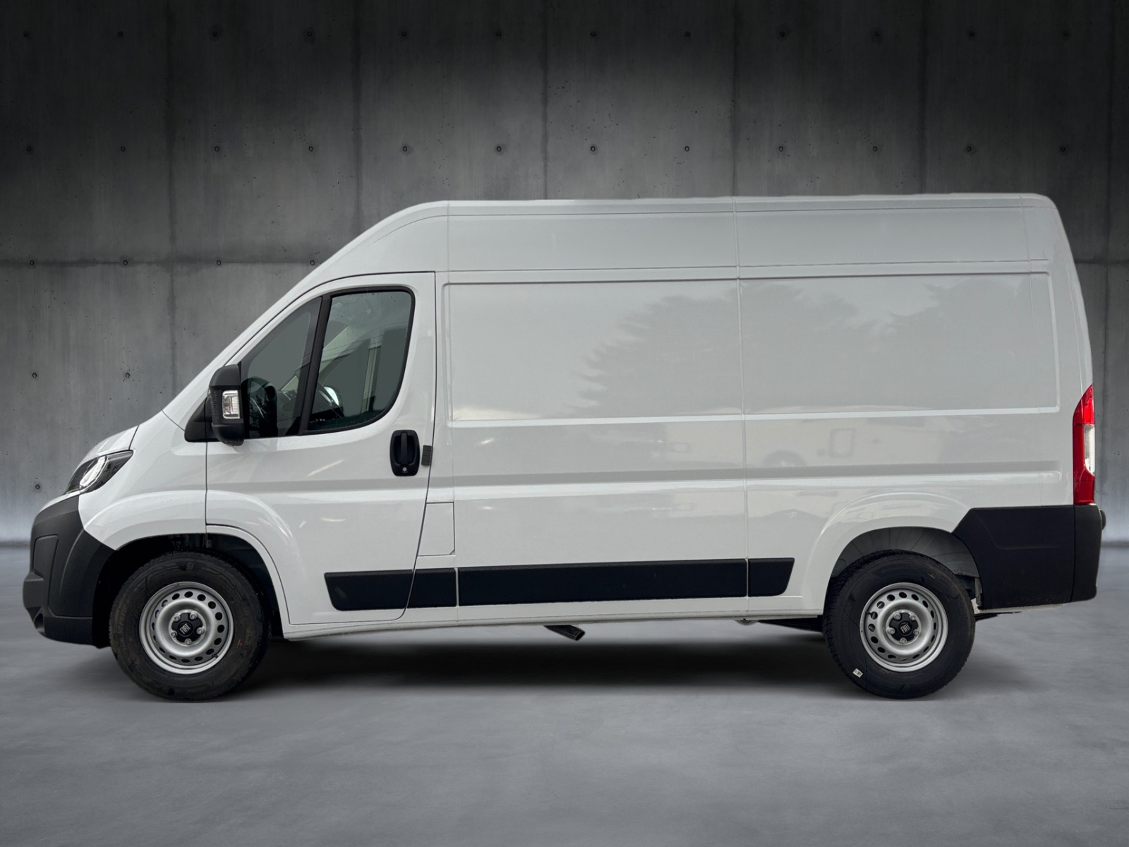 FIAT Ducato 35 L2H2 A8-showroom-element-1
