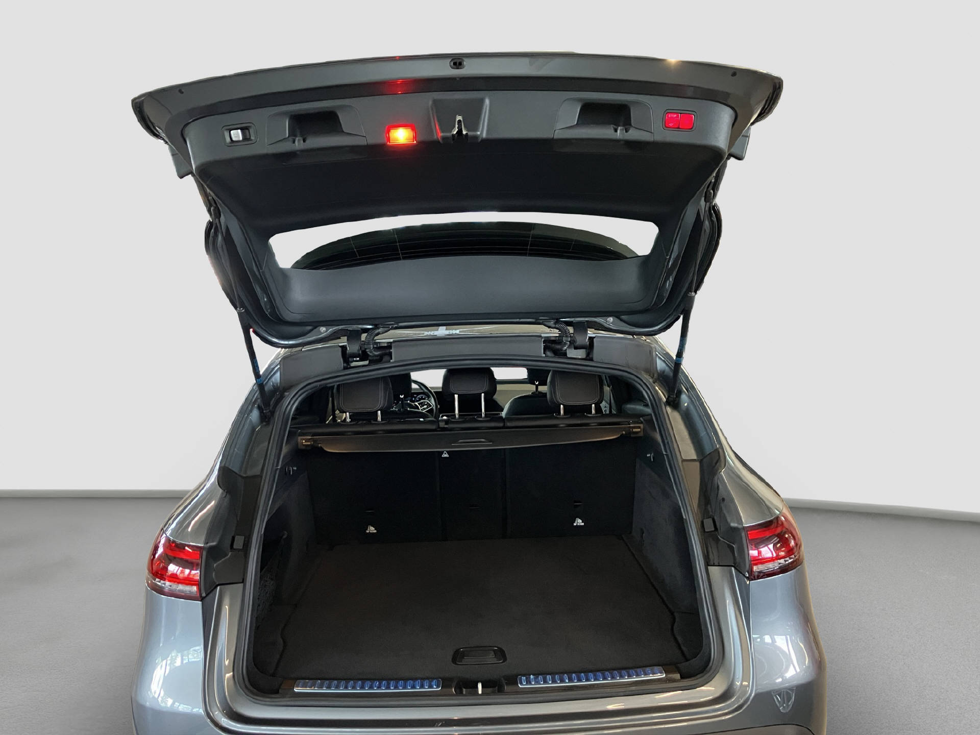 MERCEDES-BENZ EQC 400 4MATIC-image-14