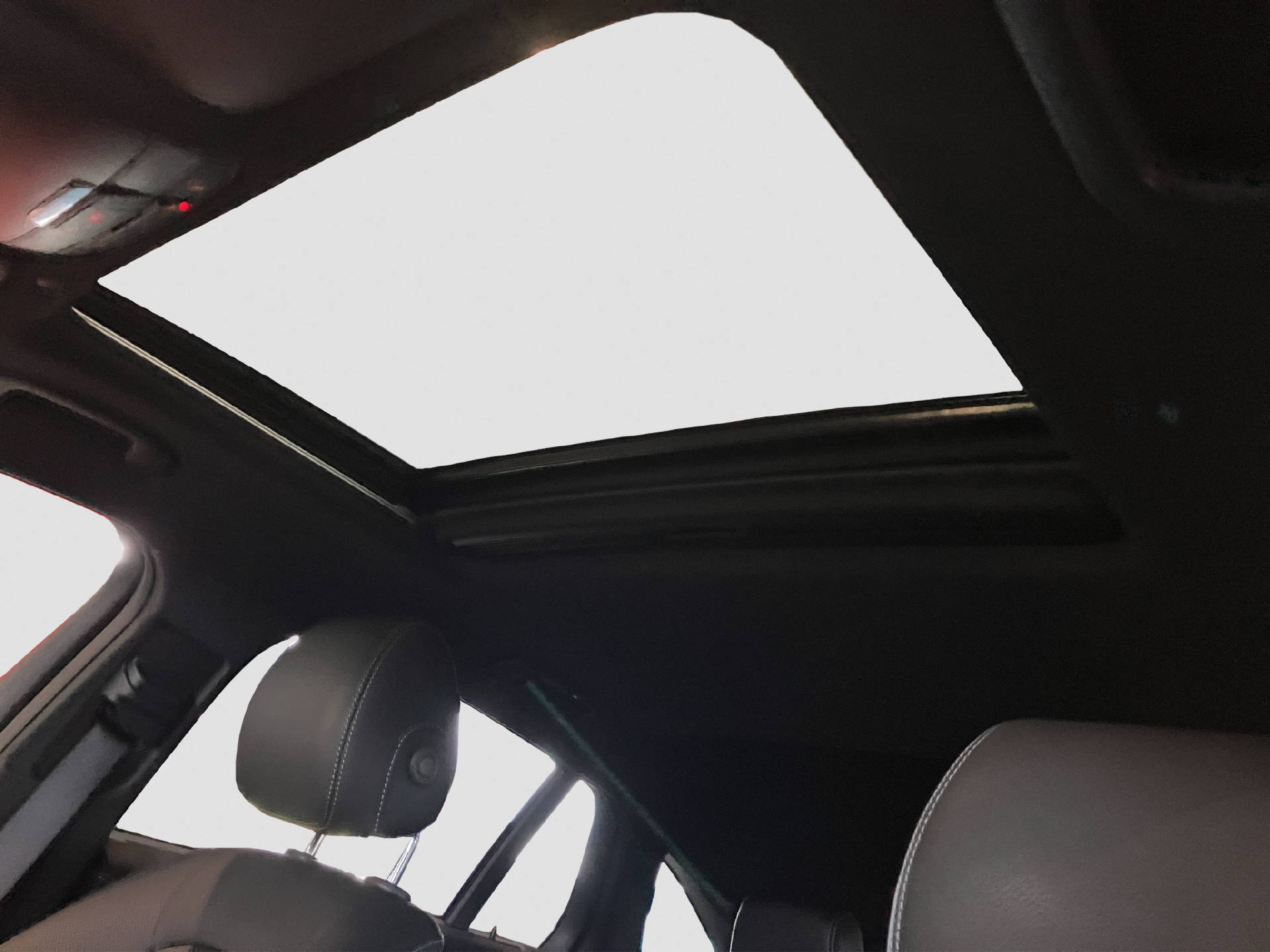 MERCEDES-BENZ EQC 400 4MATIC-image-11